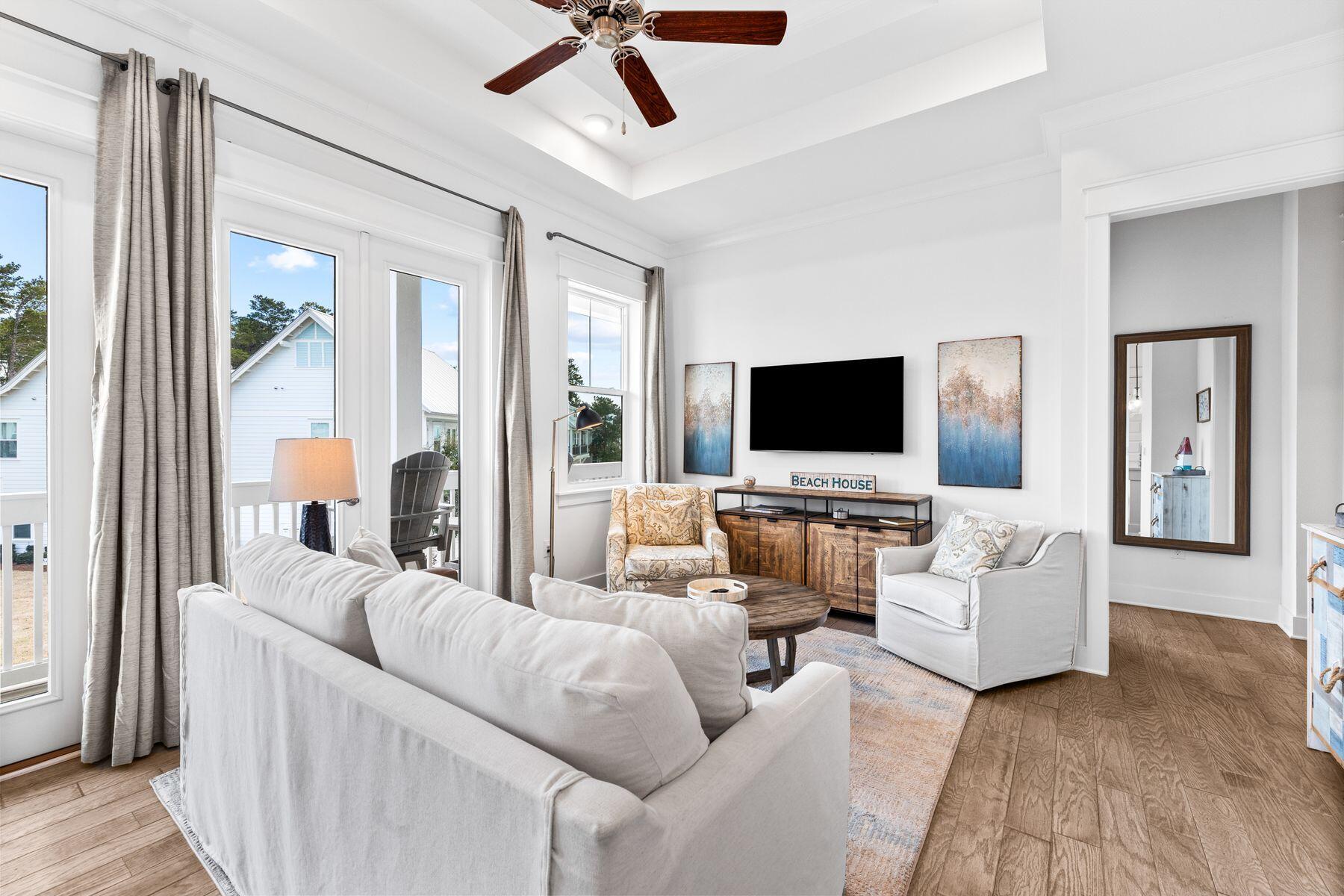 125 W Pine Lands Loop, C