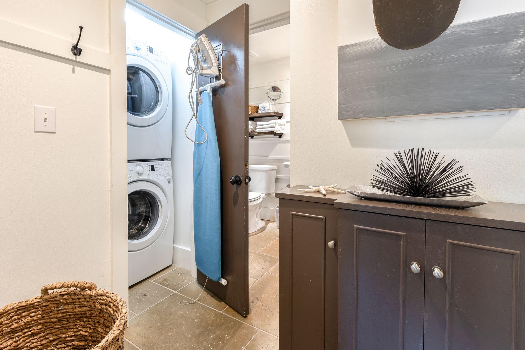 3692 E County Highway 30A, Unit 16