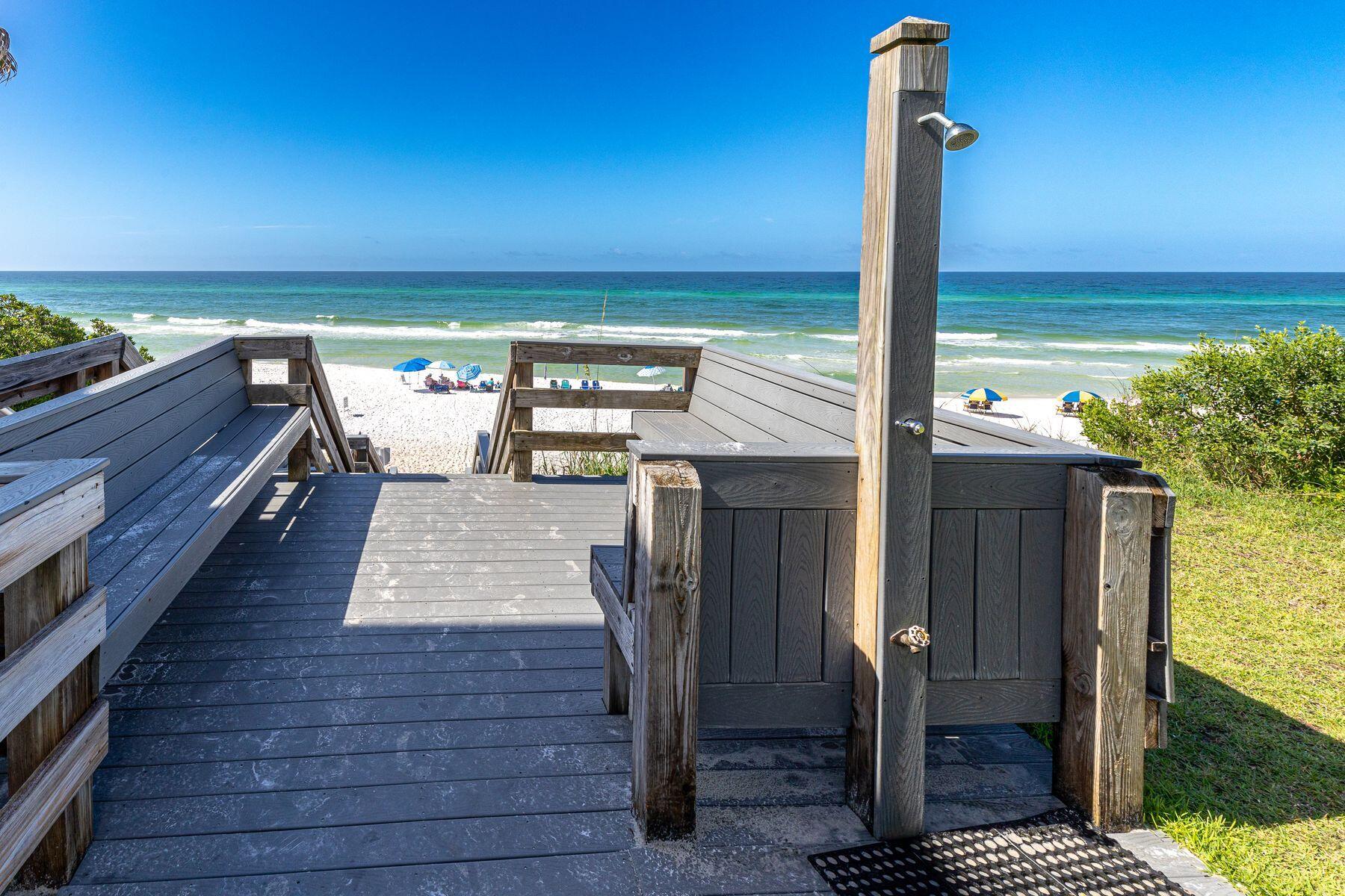 3692 E County Highway 30A, Unit 16