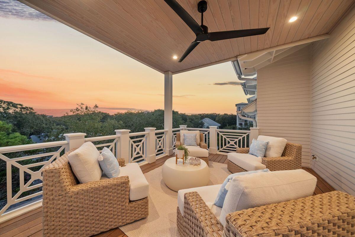 2900 S County Hwy 395