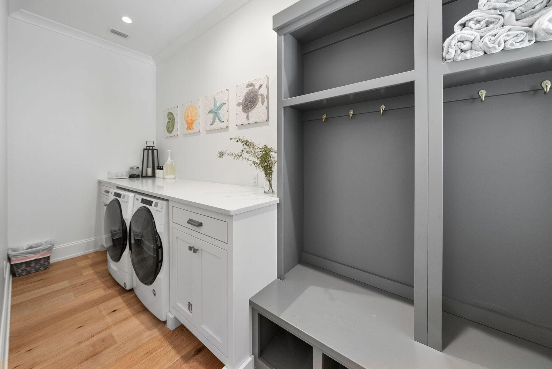 8183 E County Highway 30A