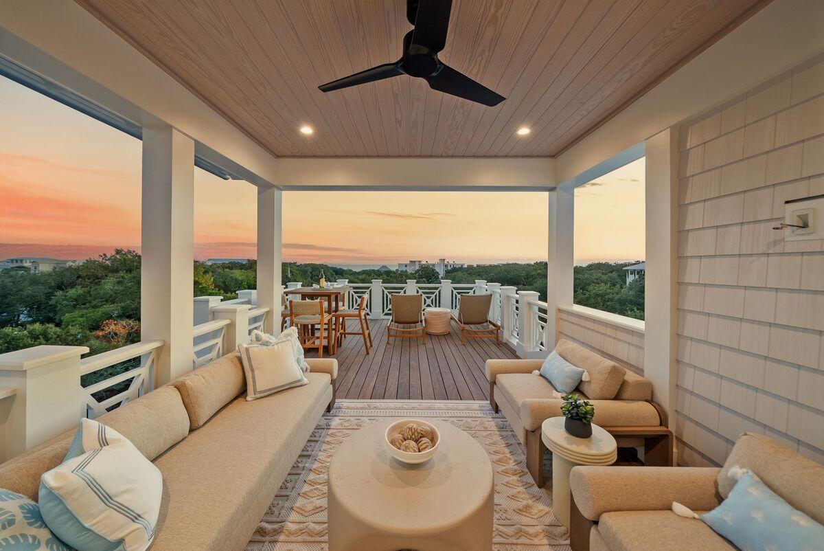 2900 S County Highway 395