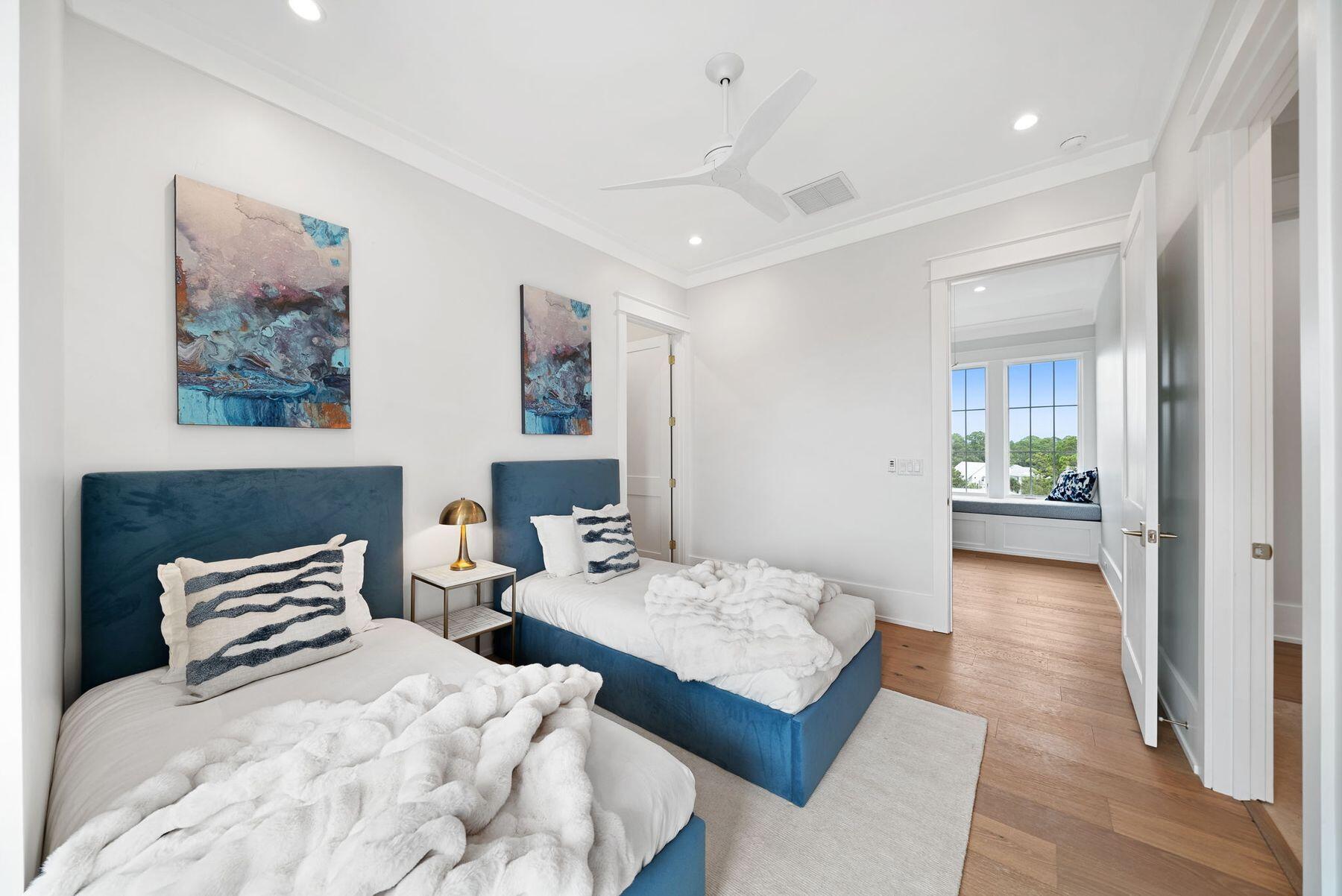 2900 S County Highway 395