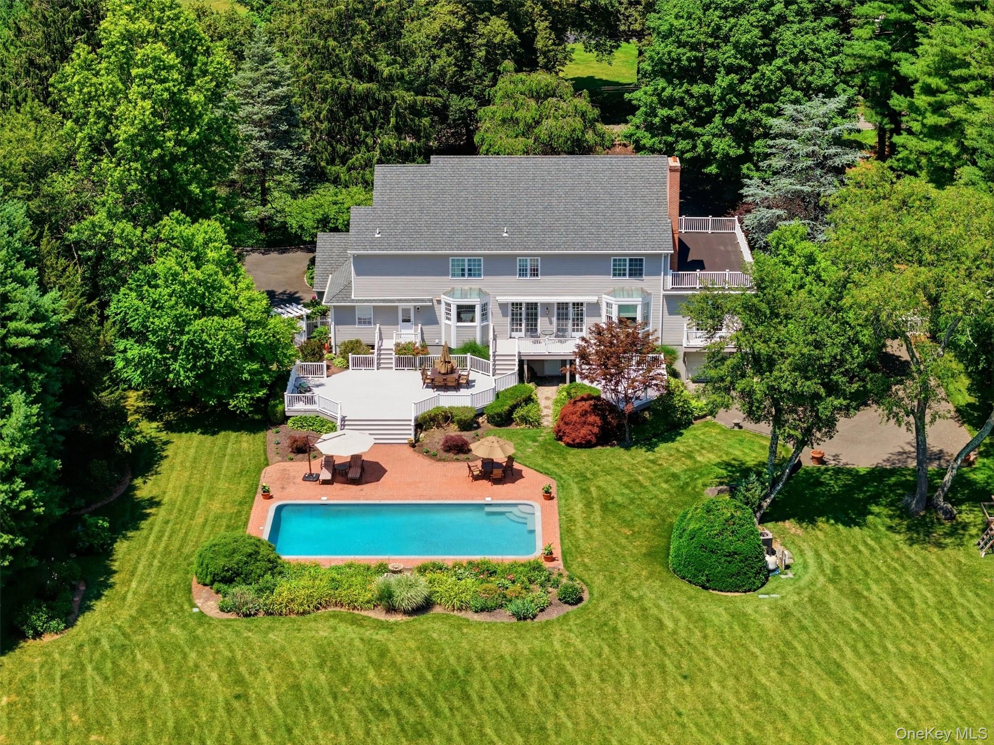 61 Linden Lane