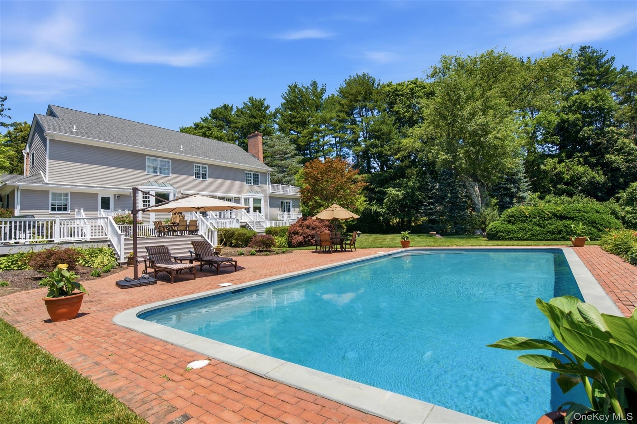 61 Linden Lane