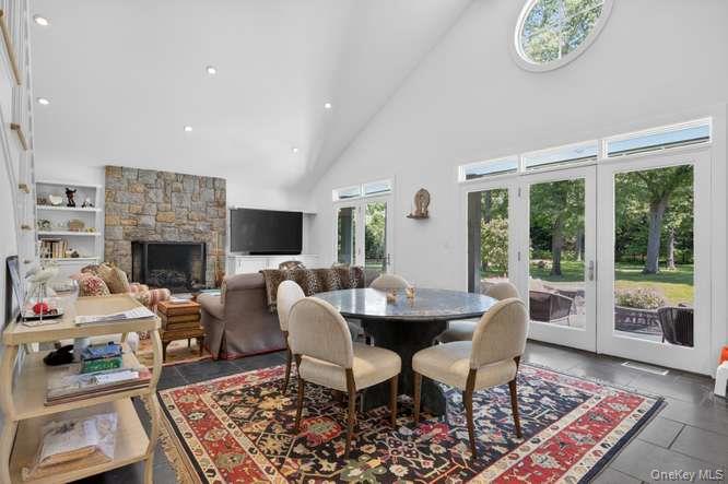 343 Chicken Valley Road