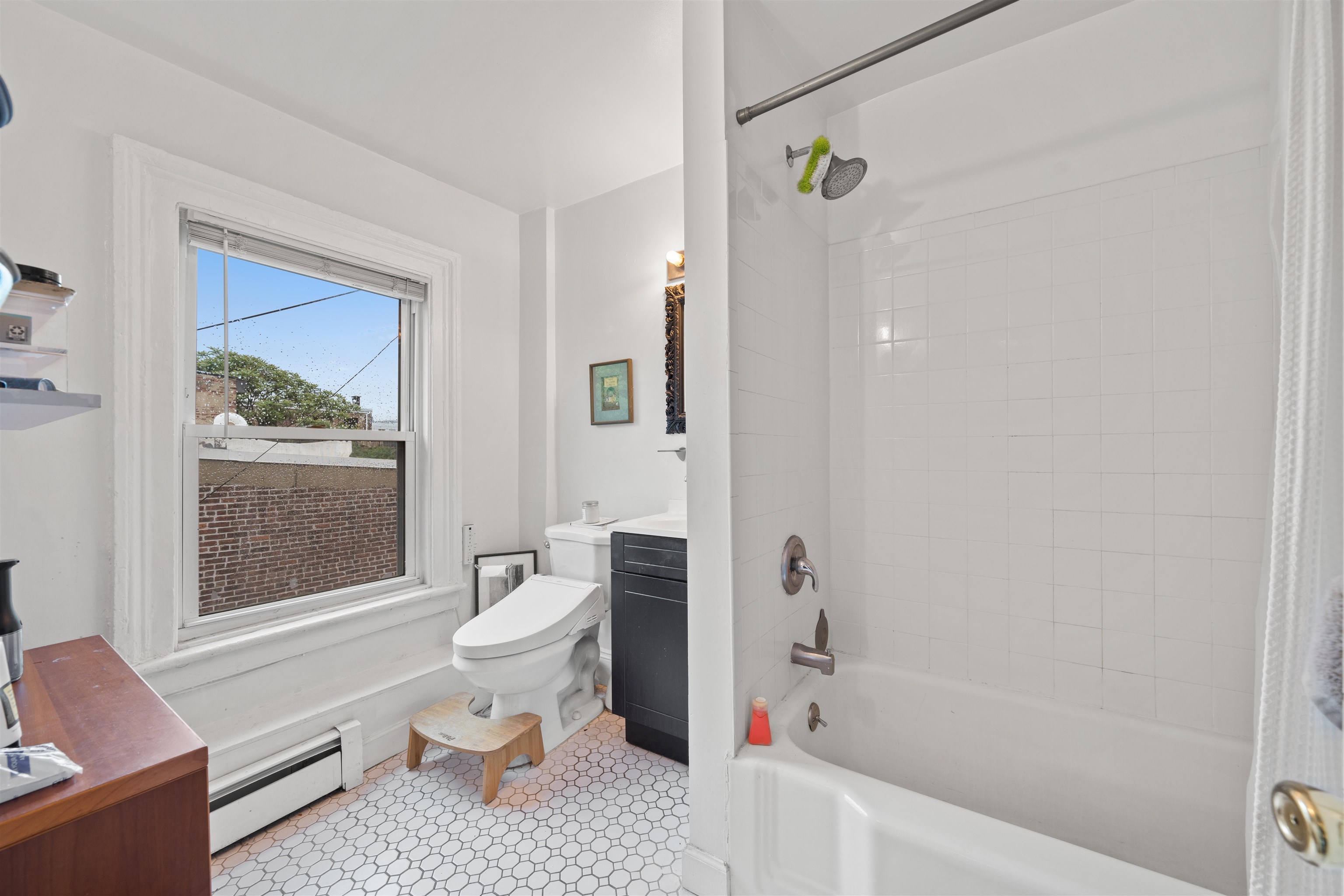 138 WAYNE ST Unit: 3
