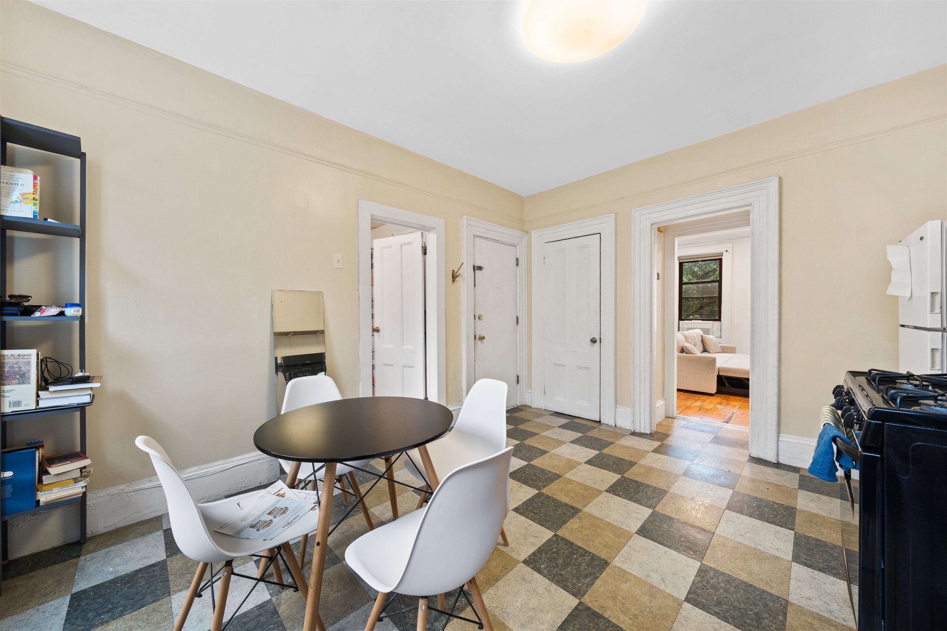 138 WAYNE ST Unit: 2