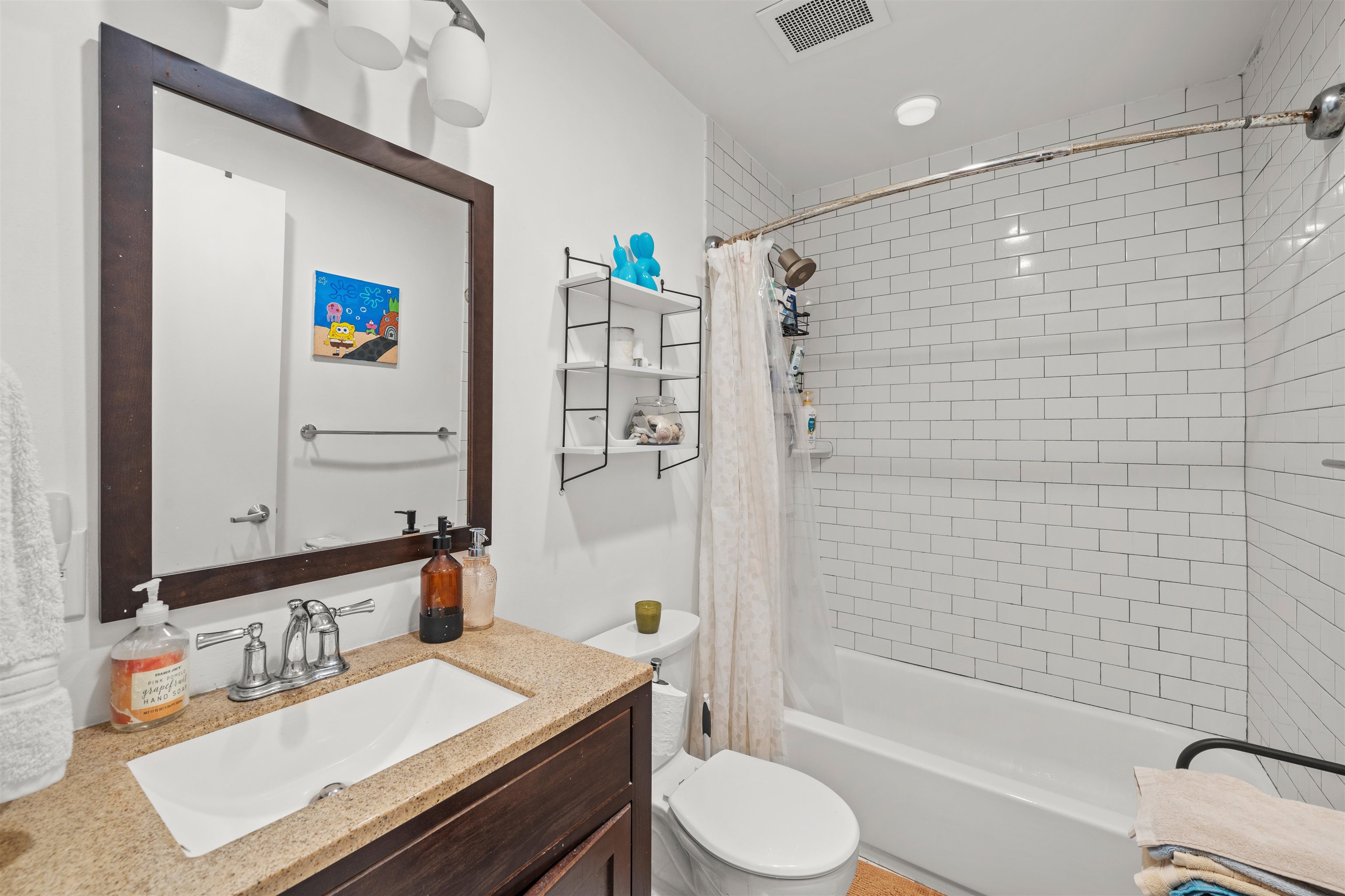 342 7TH ST Unit: 2L