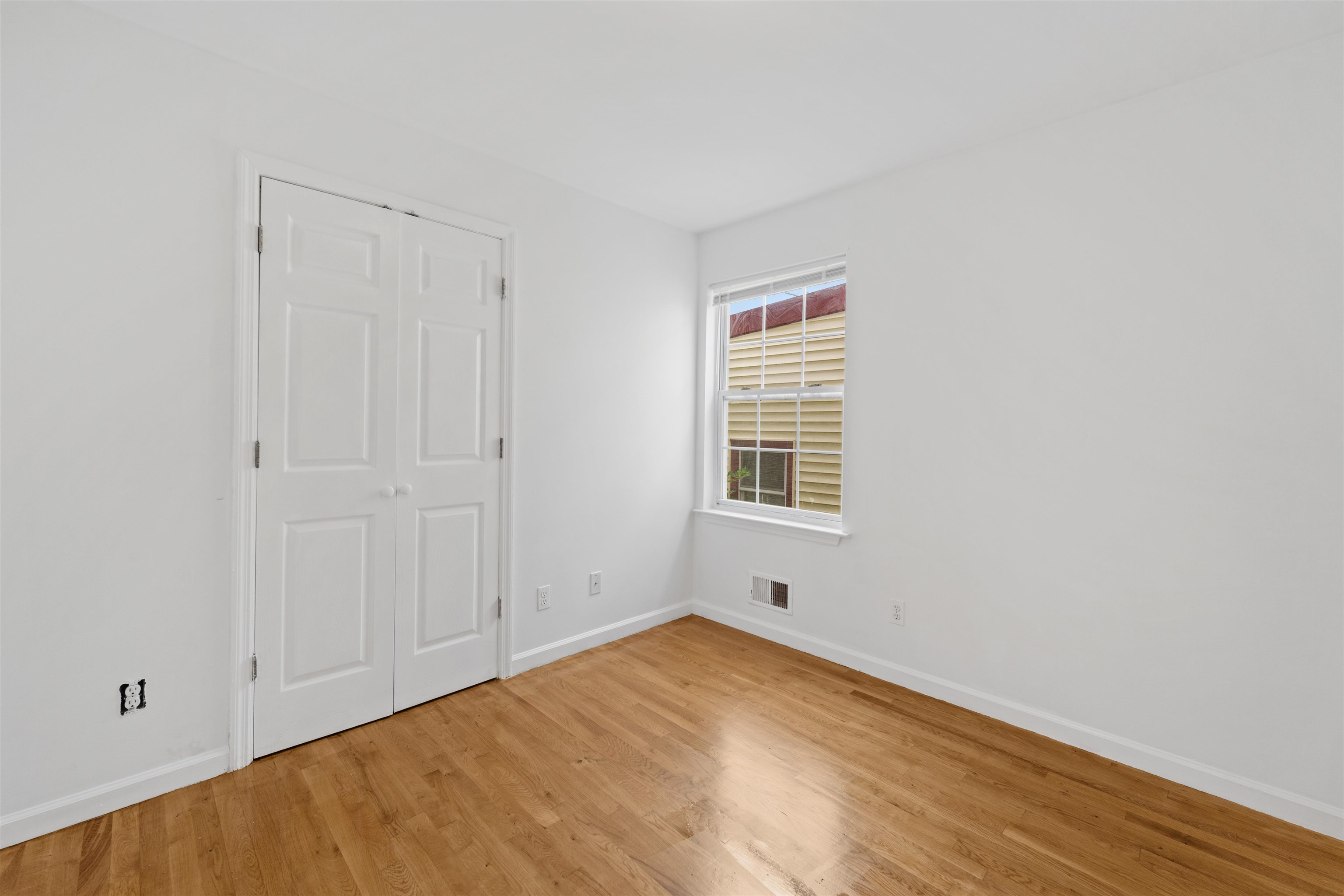101 HAGUE ST