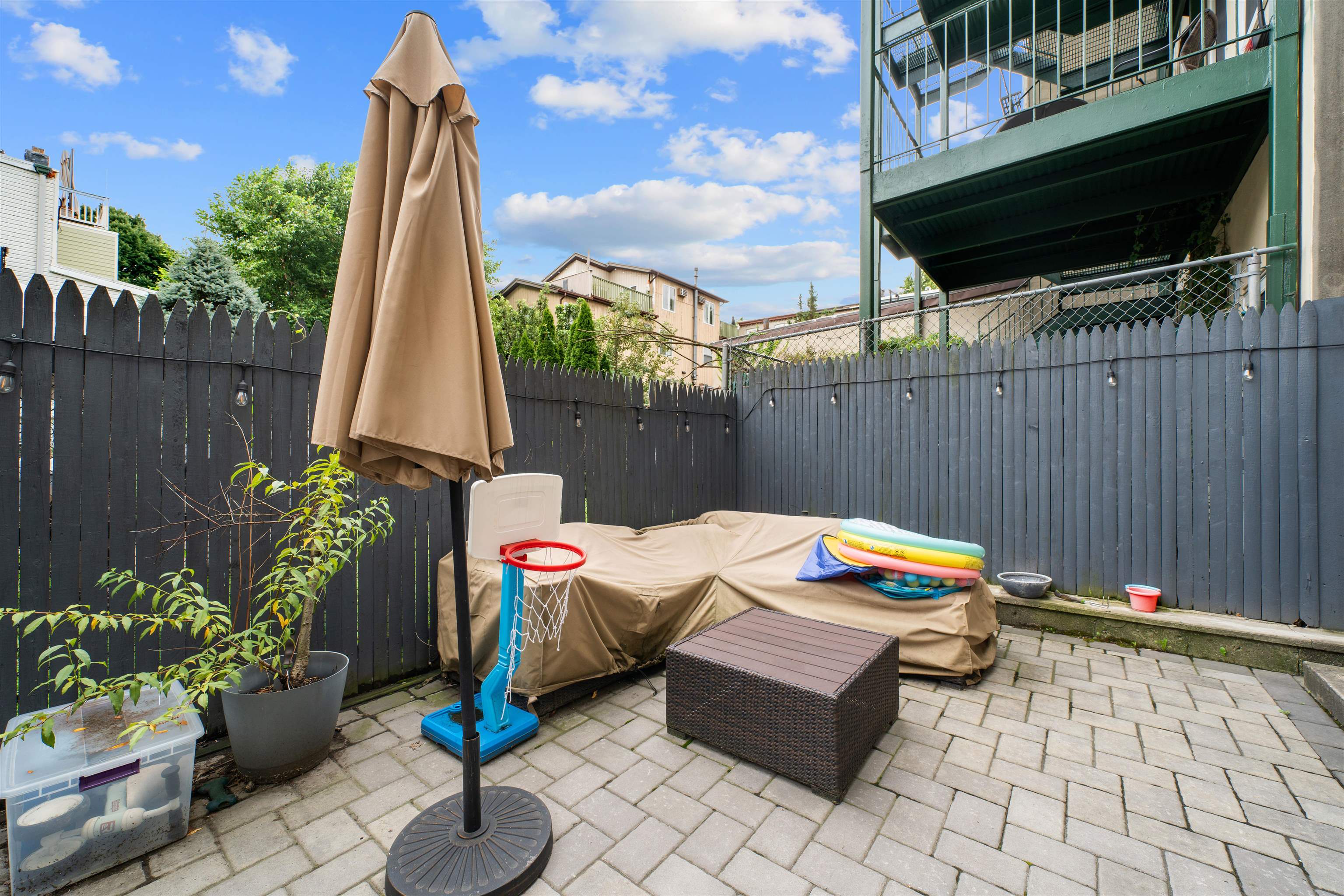 118 COLES ST Unit: 3