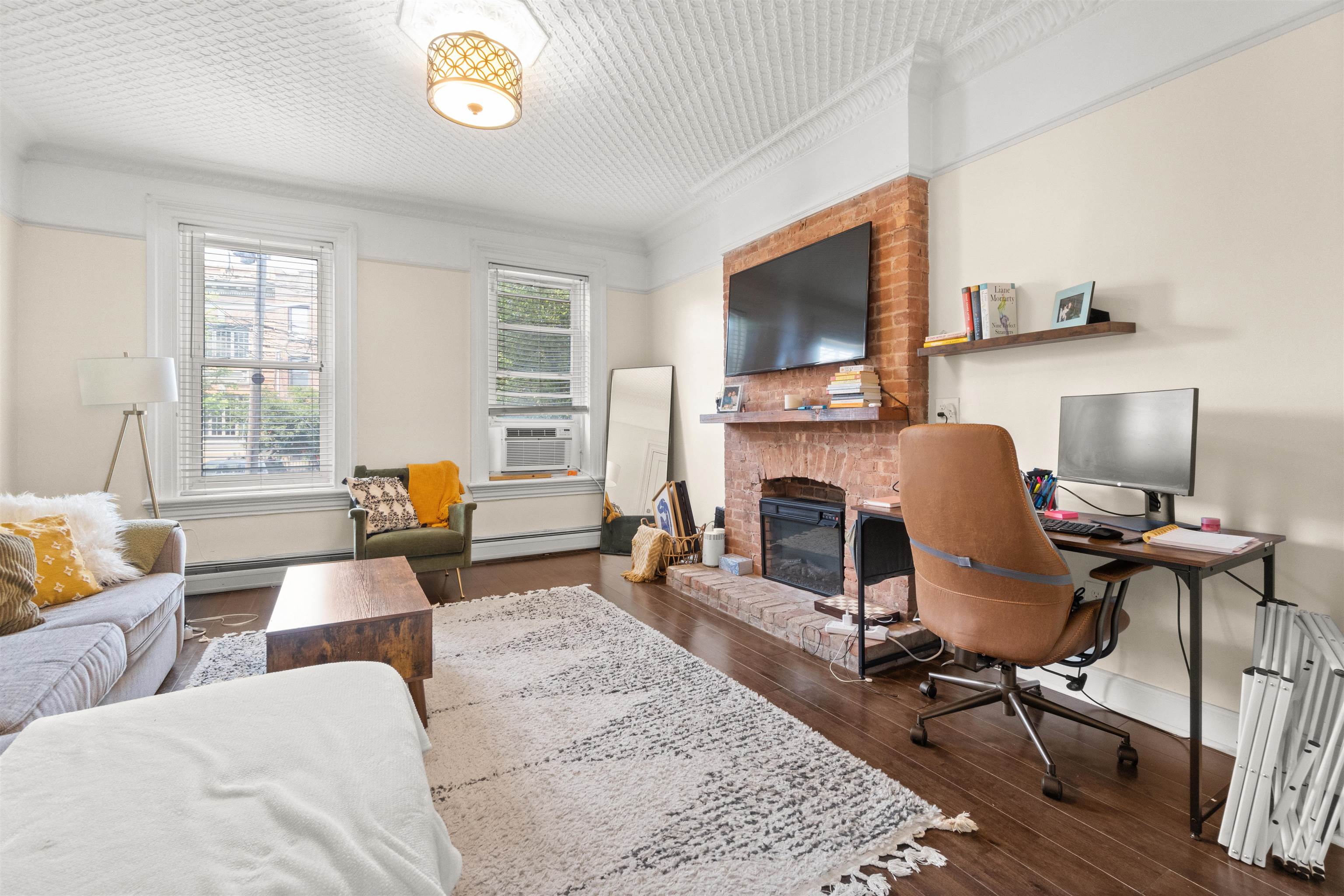 14 COLES ST Unit: 1