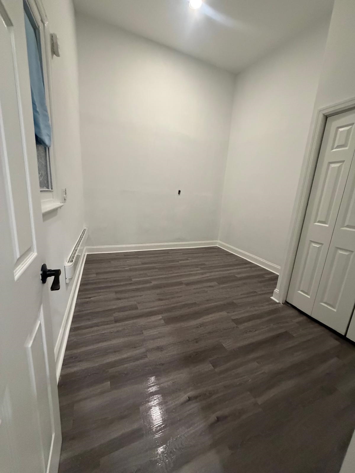 406 COMMUNIPAW AVE Unit: 4