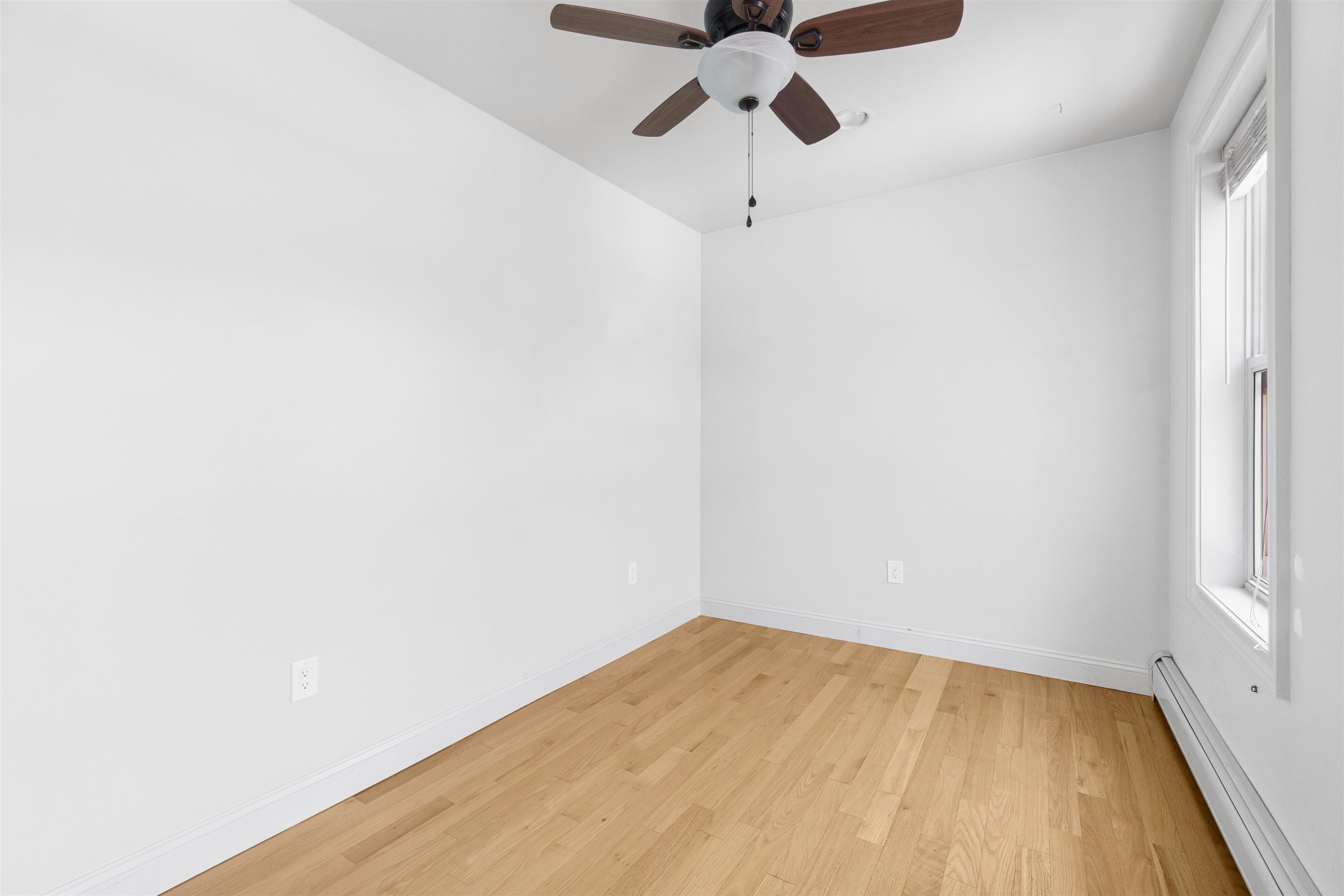 14 COLES ST Unit: 2