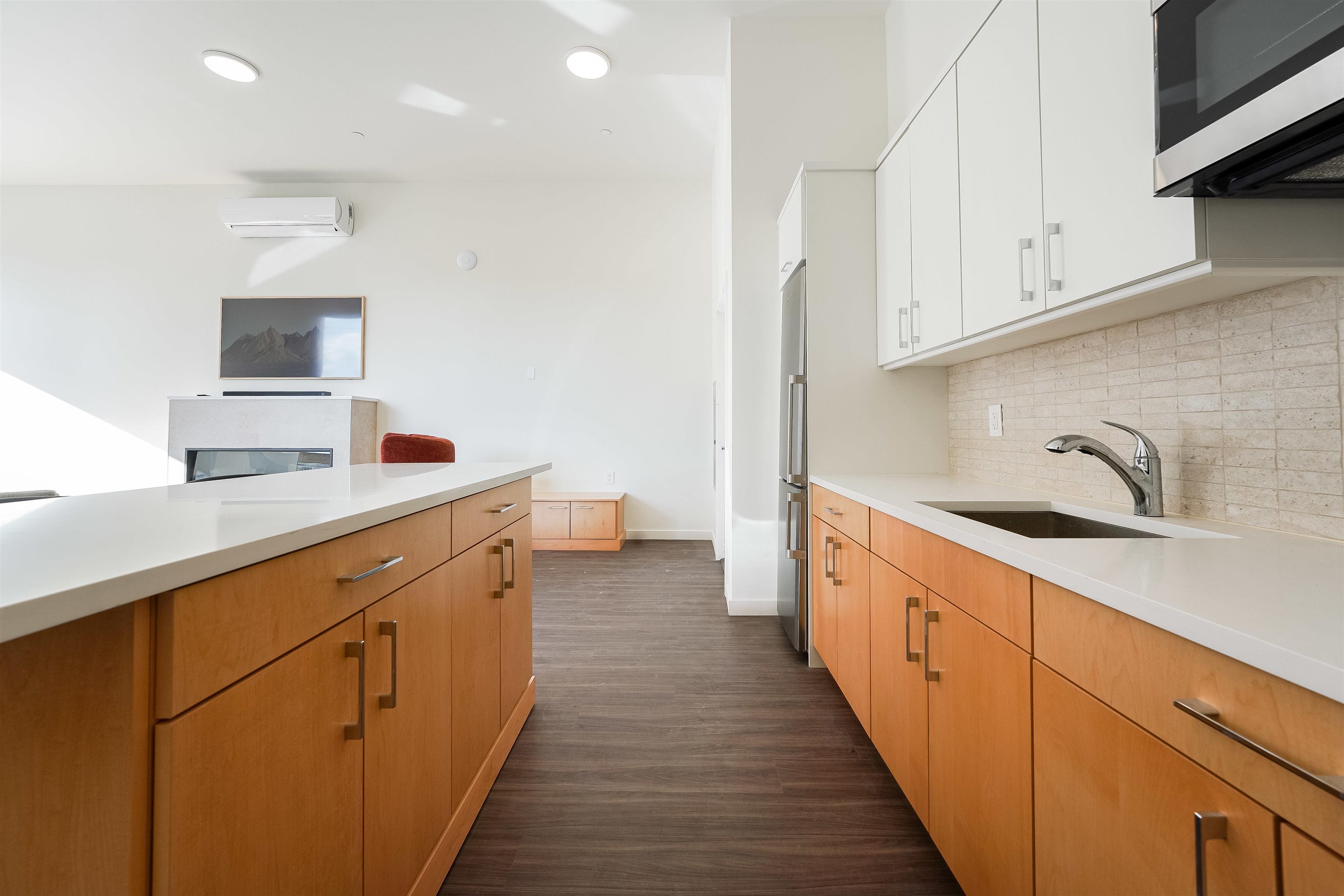 333 NEWARK AVE Unit: 305
