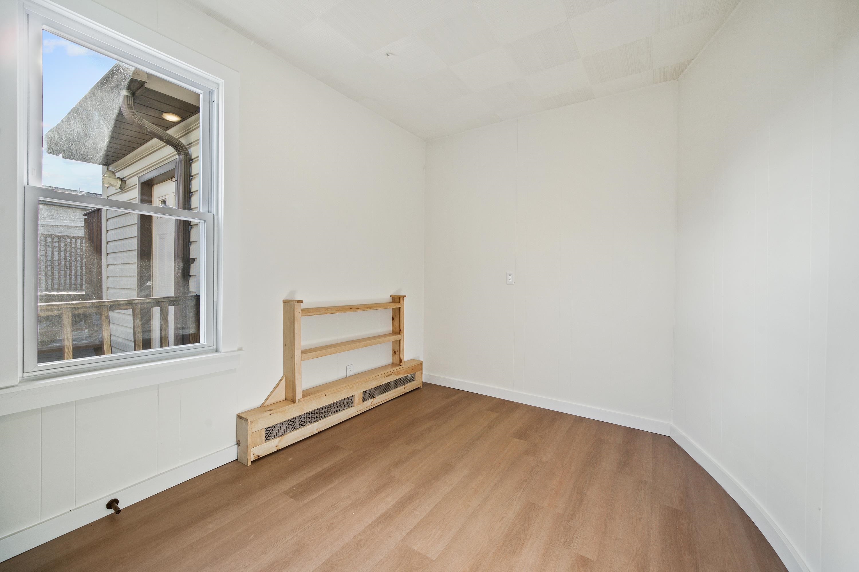 370 LIBERTY AVE Unit: 1F