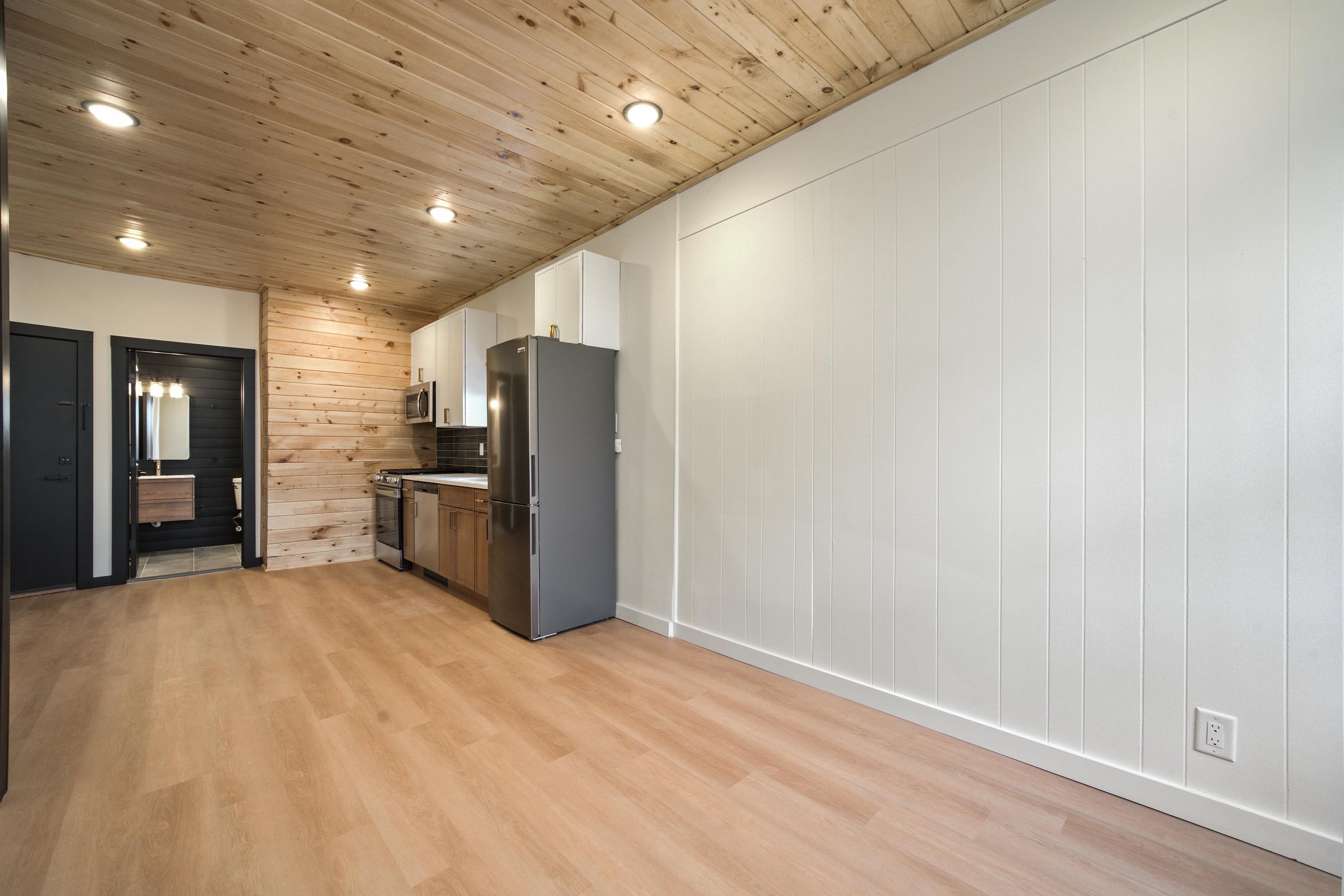 370 LIBERTY AVE Unit: 1F