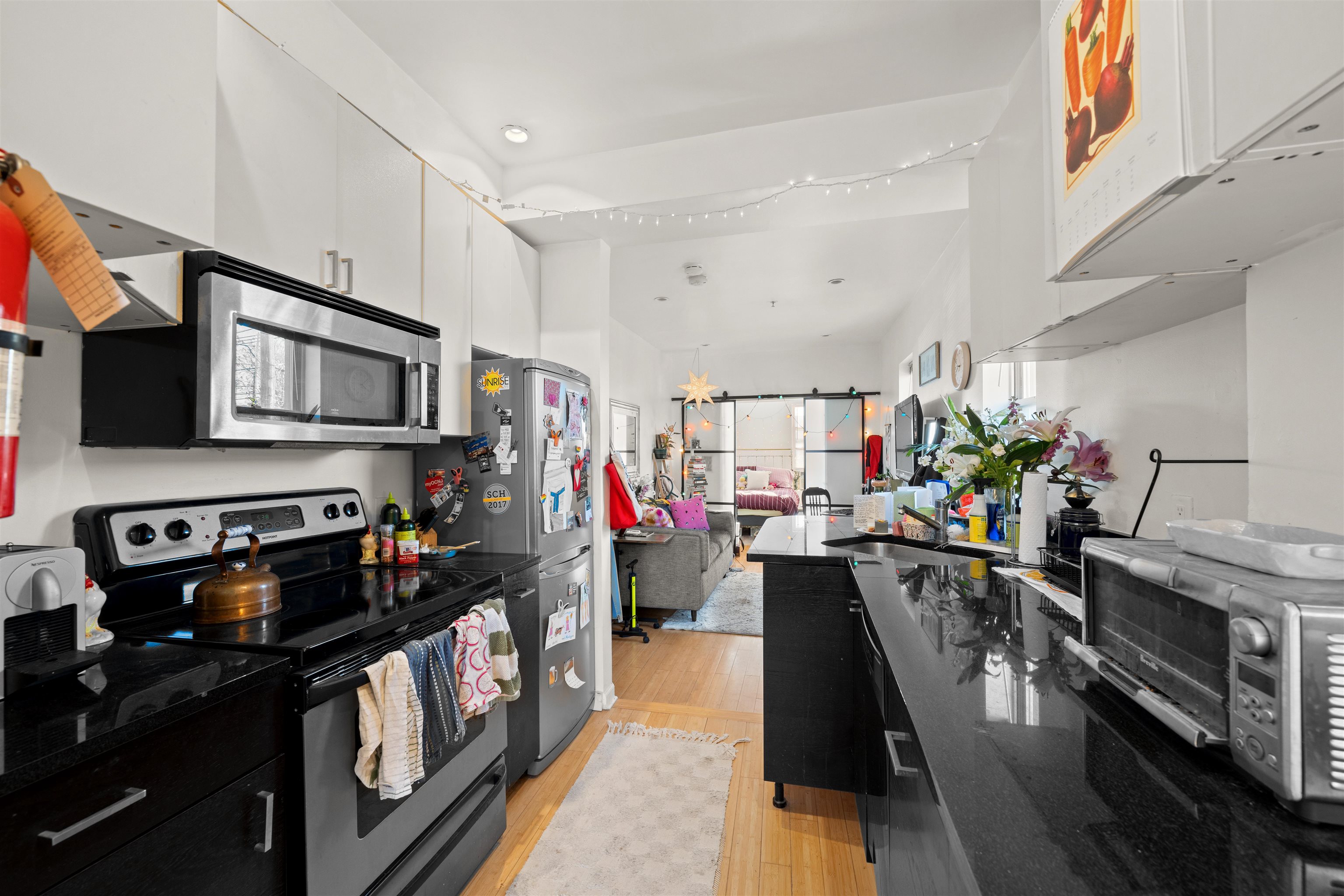 88 BRUNSWICK ST Unit: 1