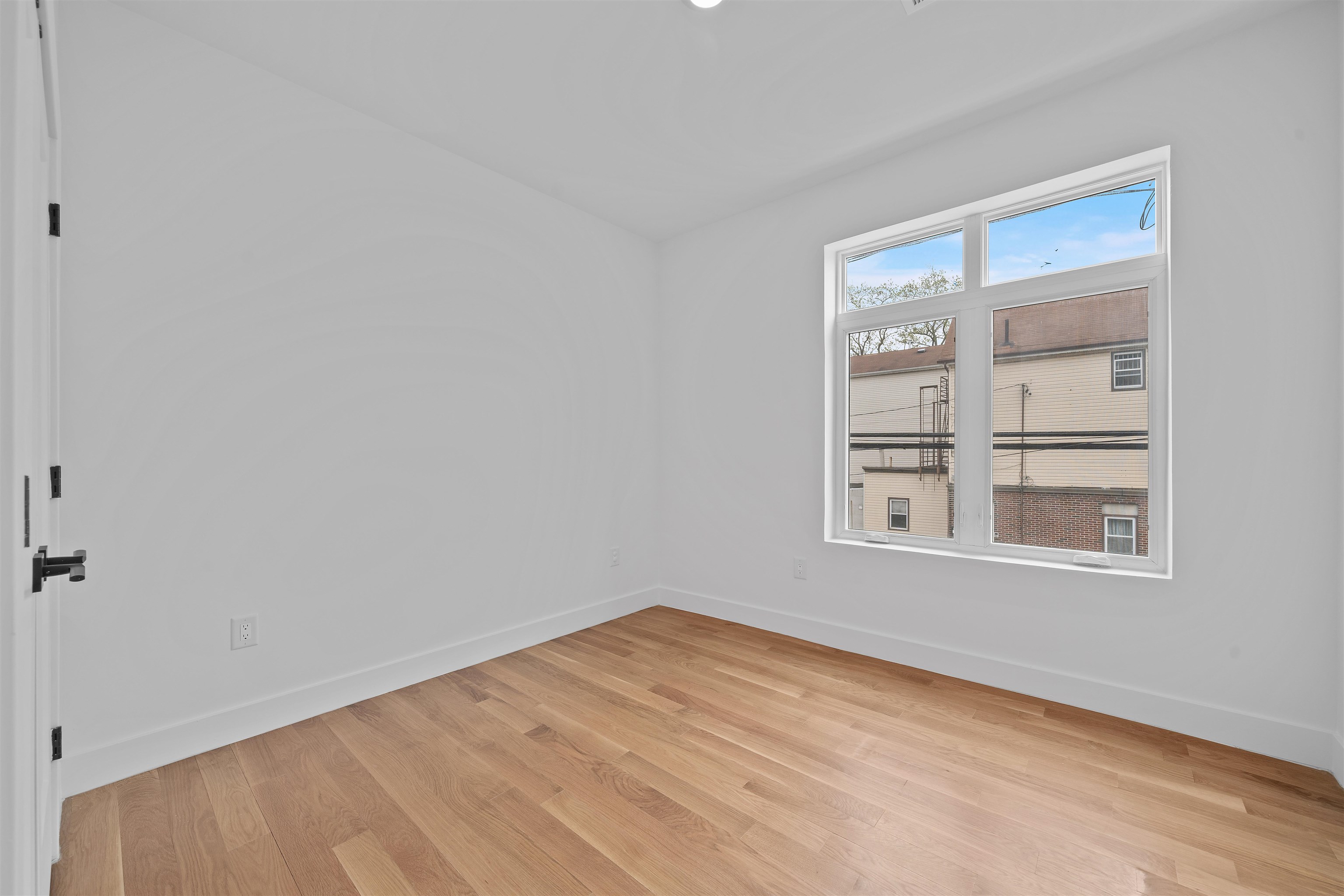 47 HANCOCK AVE Unit: 201
