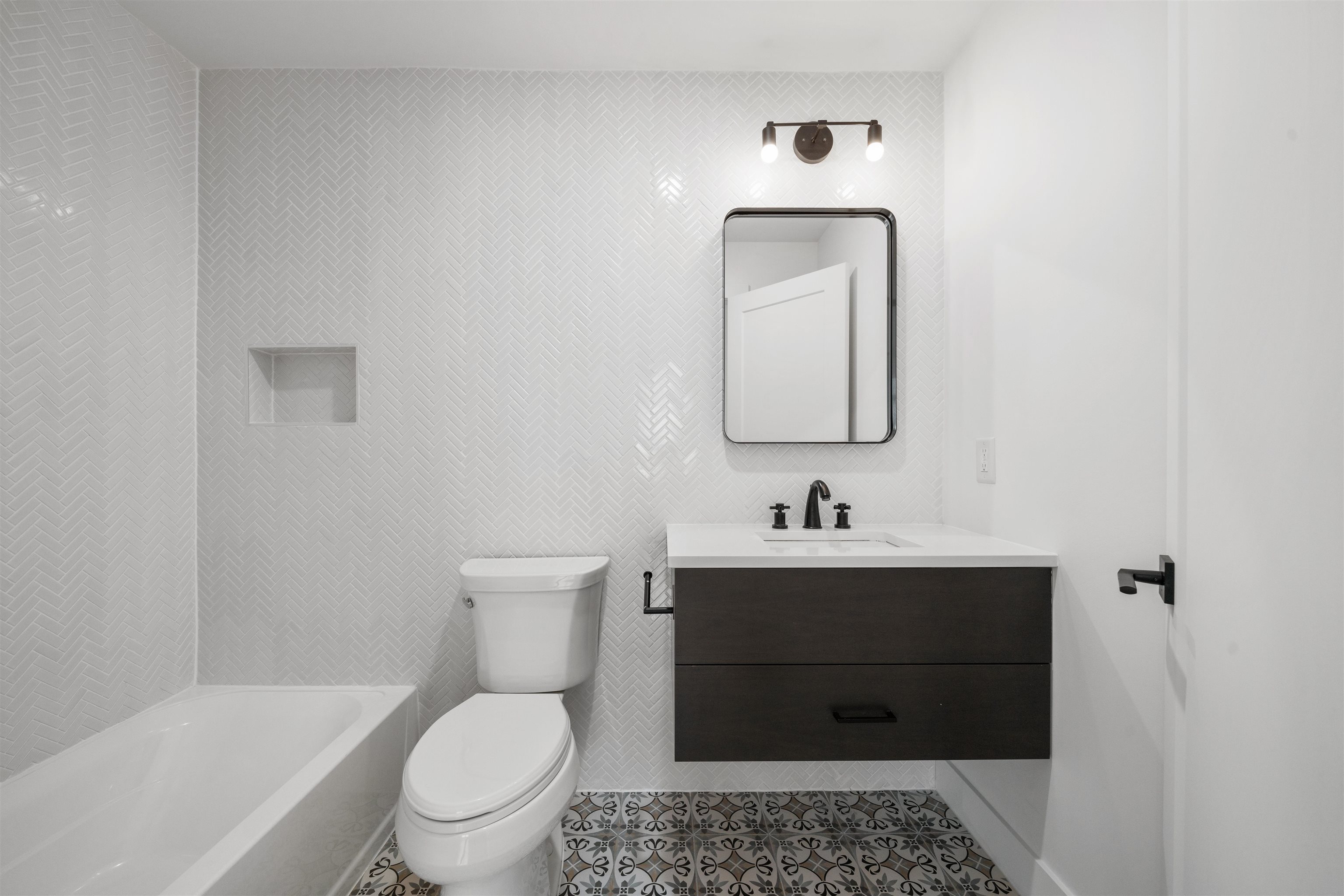 47 HANCOCK AVE Unit: 201