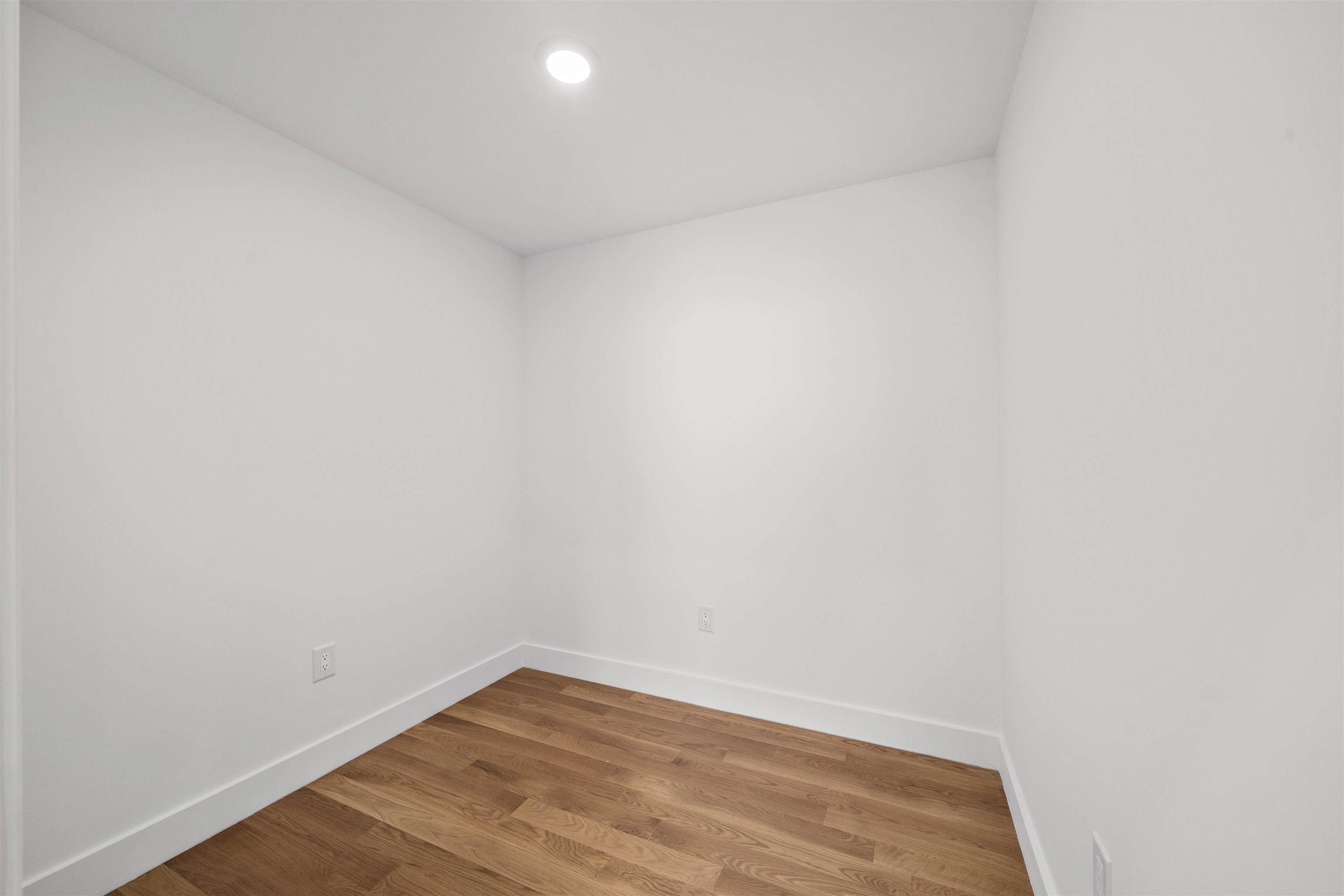 47 HANCOCK AVE Unit: 201