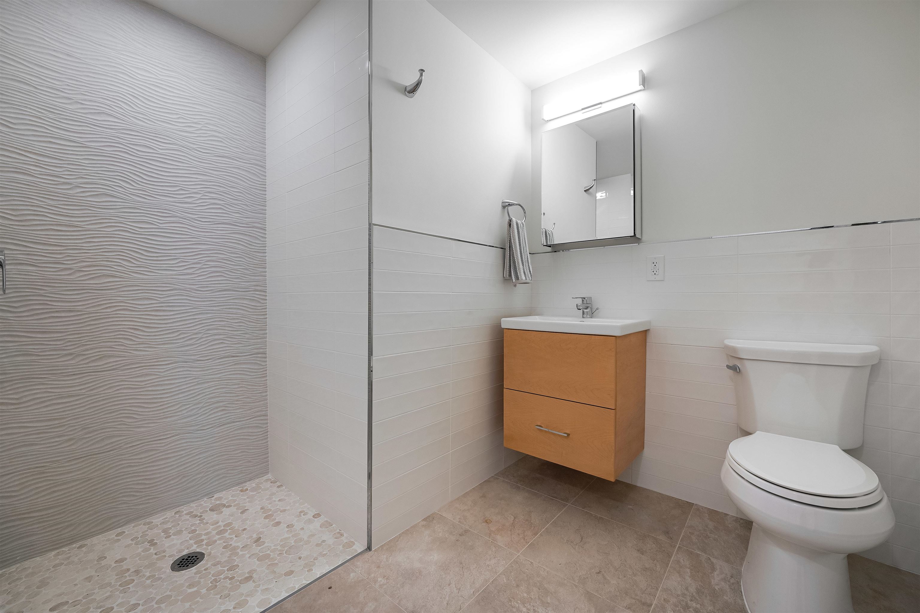333 NEWARK AVE Unit: 501