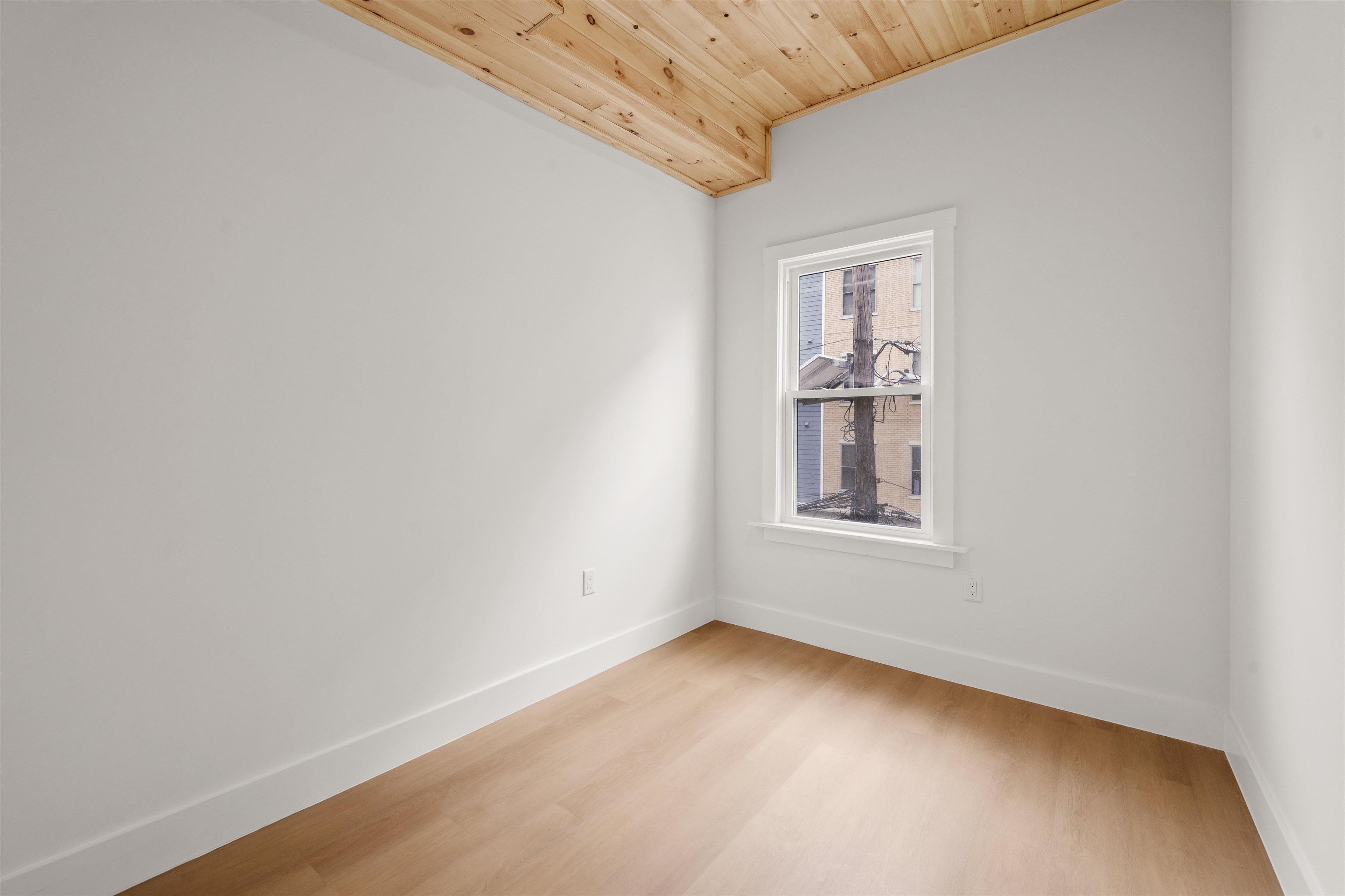 14 WESTERVELT PL Unit: 3