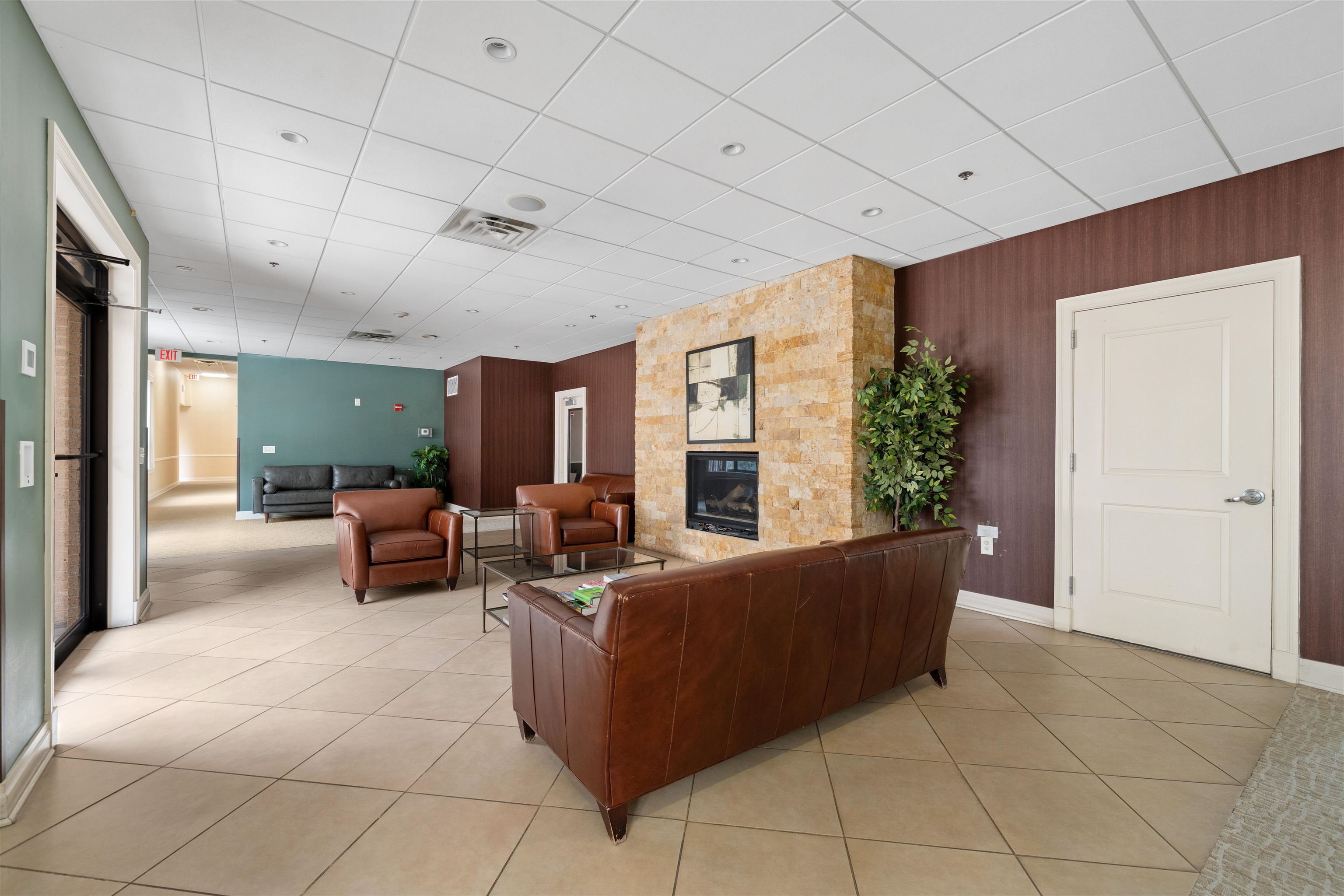10 REGENT ST Unit: 408