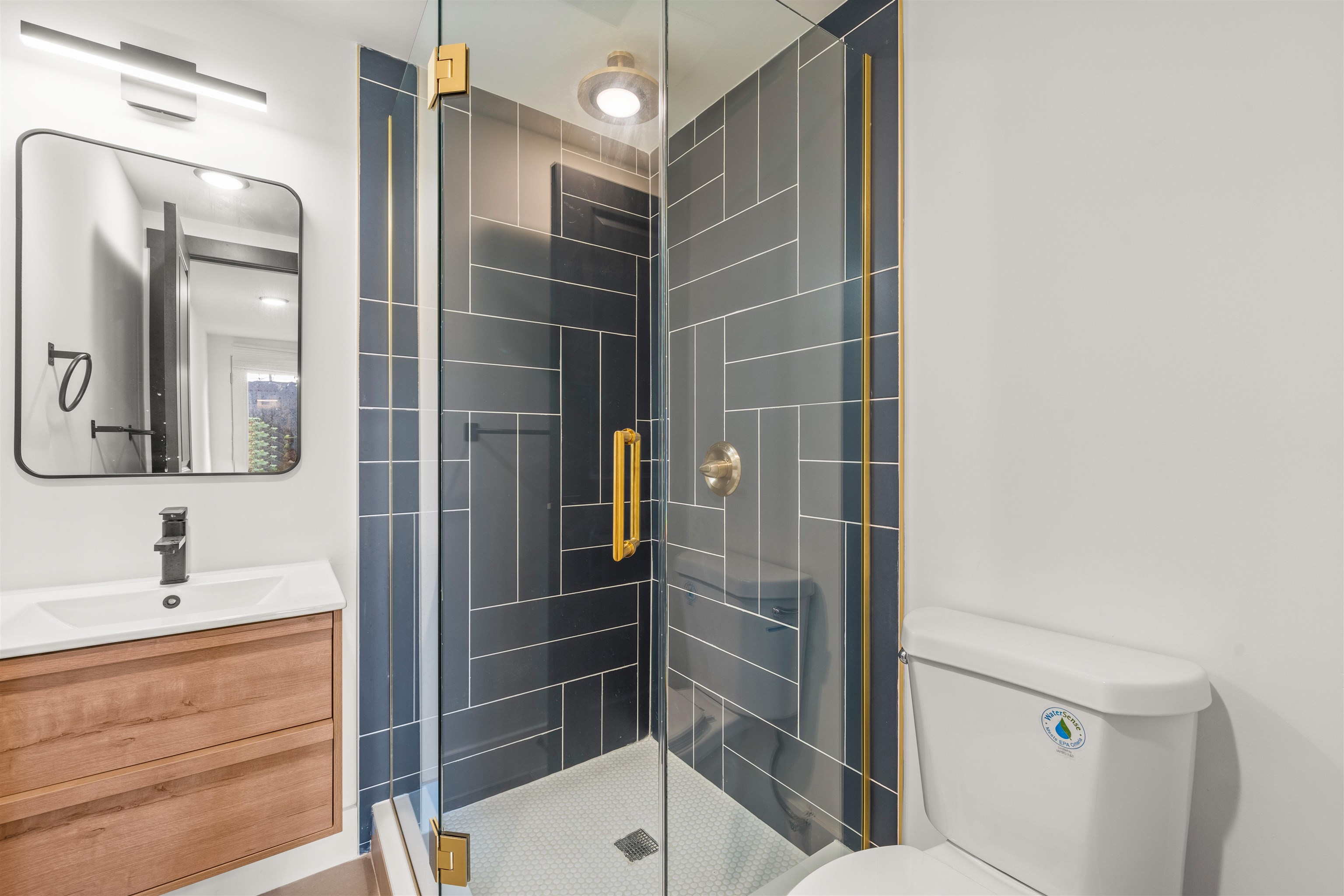 14 WESTERVELT PL Unit: 1