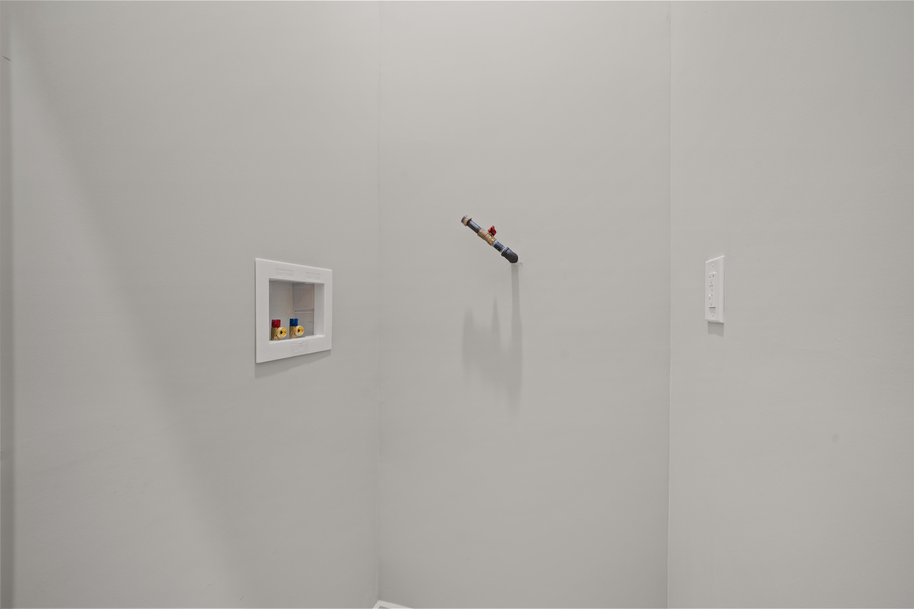 150 WEST SIDE AVE Unit: 1