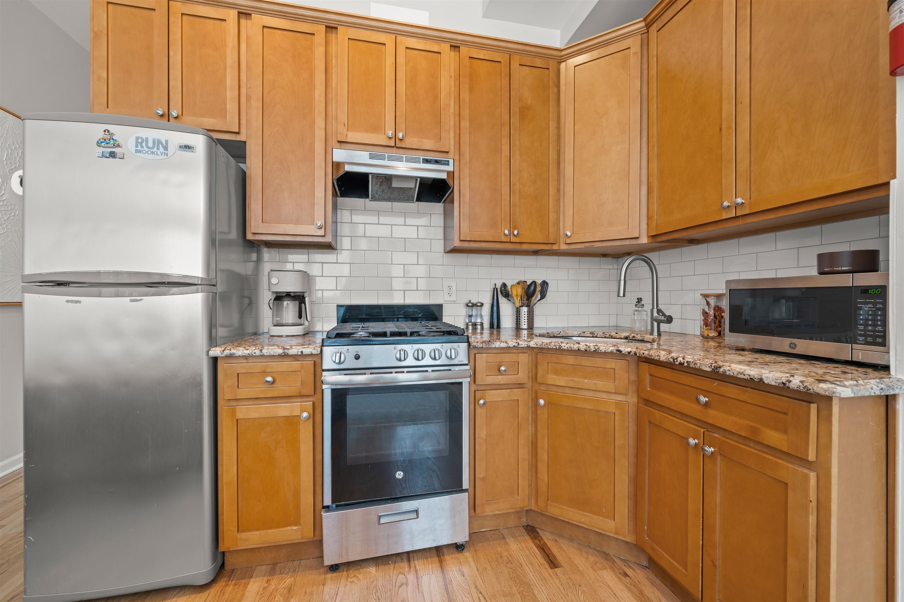 118 COLES ST Unit: 1L
