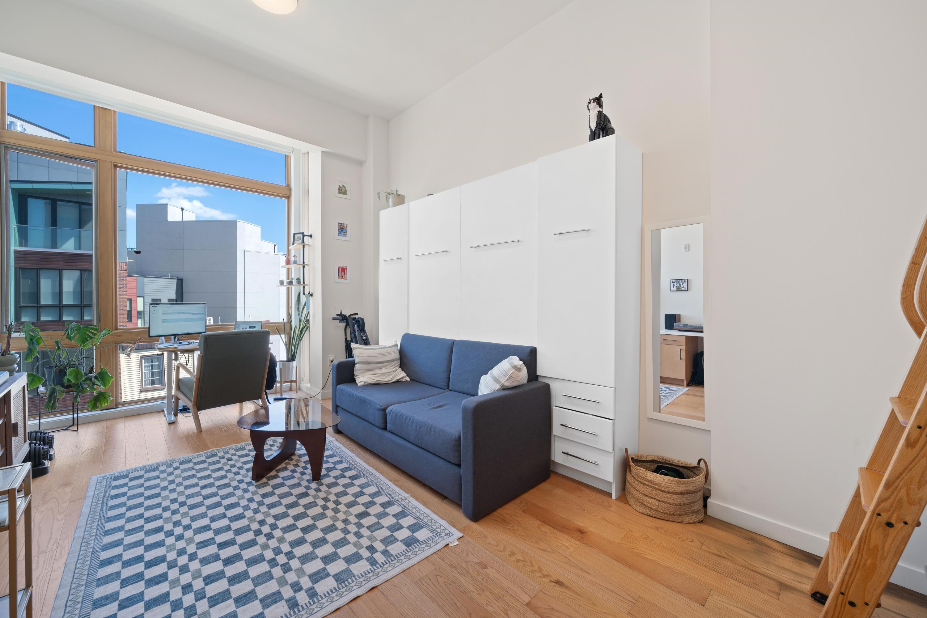 333 NEWARK AVE Unit: 402