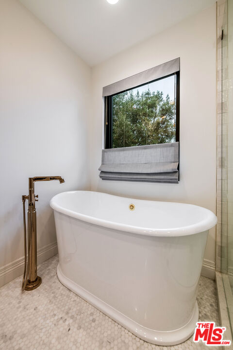 9577 Lime Orchard Rd