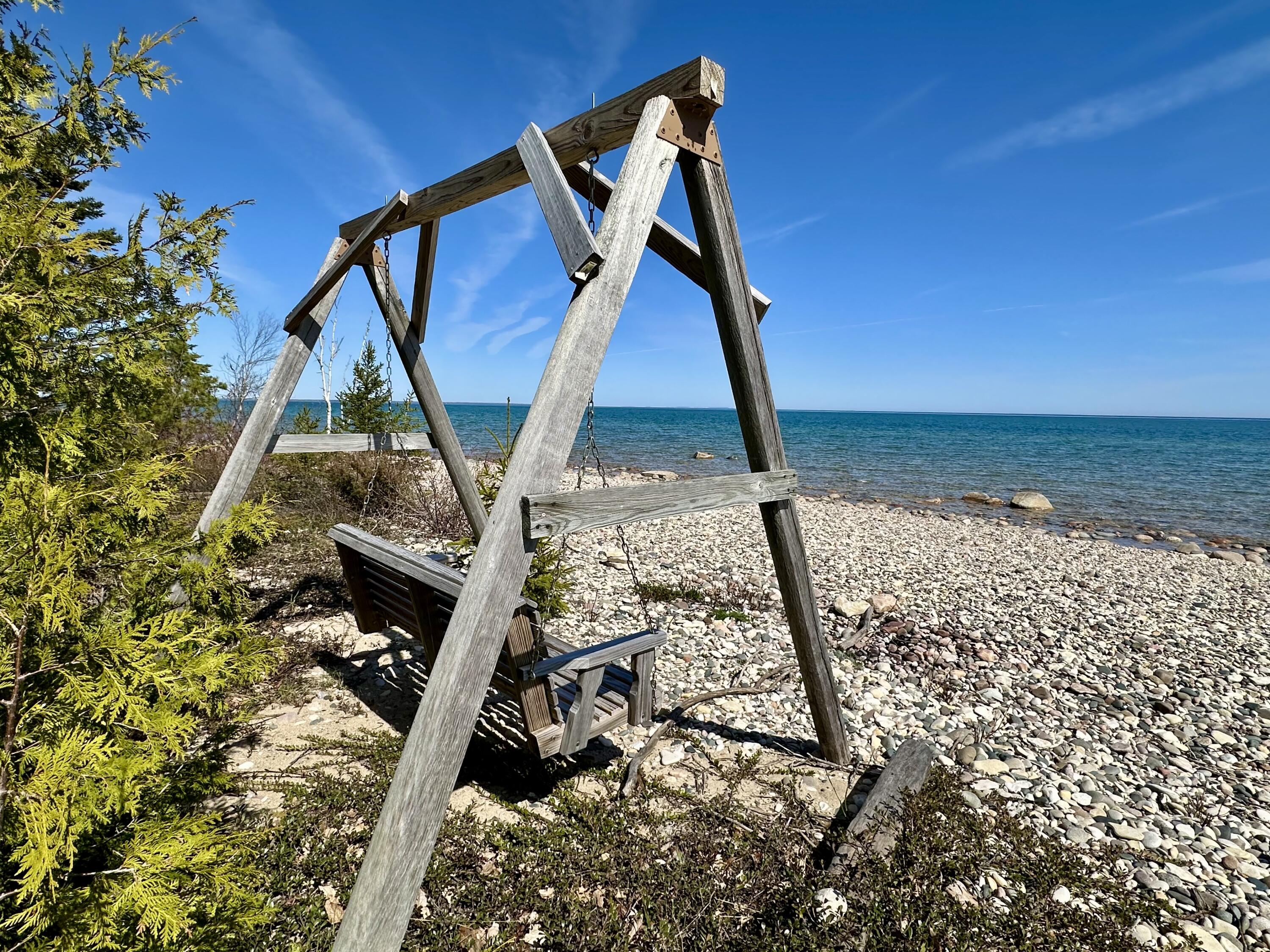 12039 Mackinaw Straits Drive