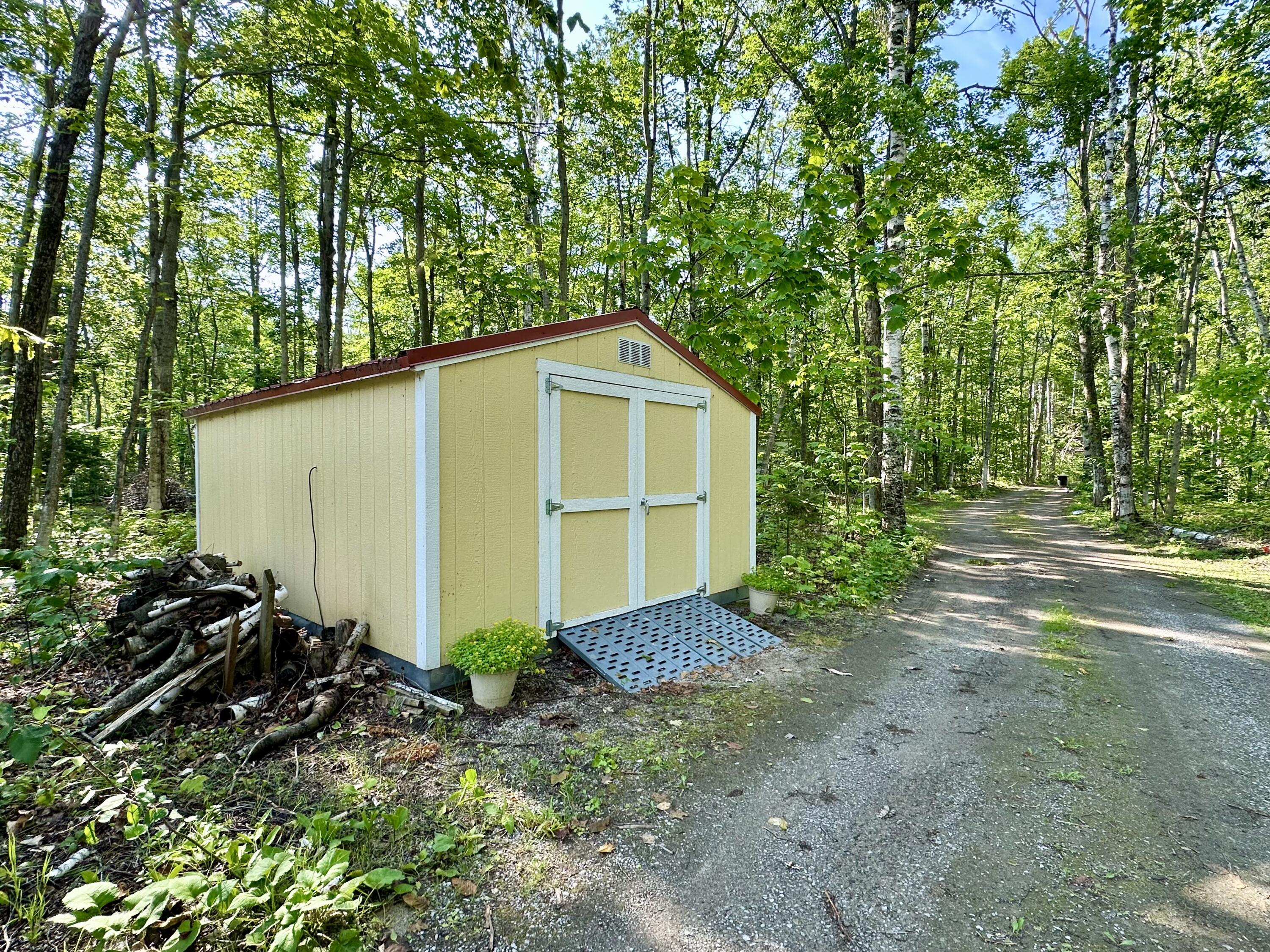 12039 Mackinaw Straits Drive