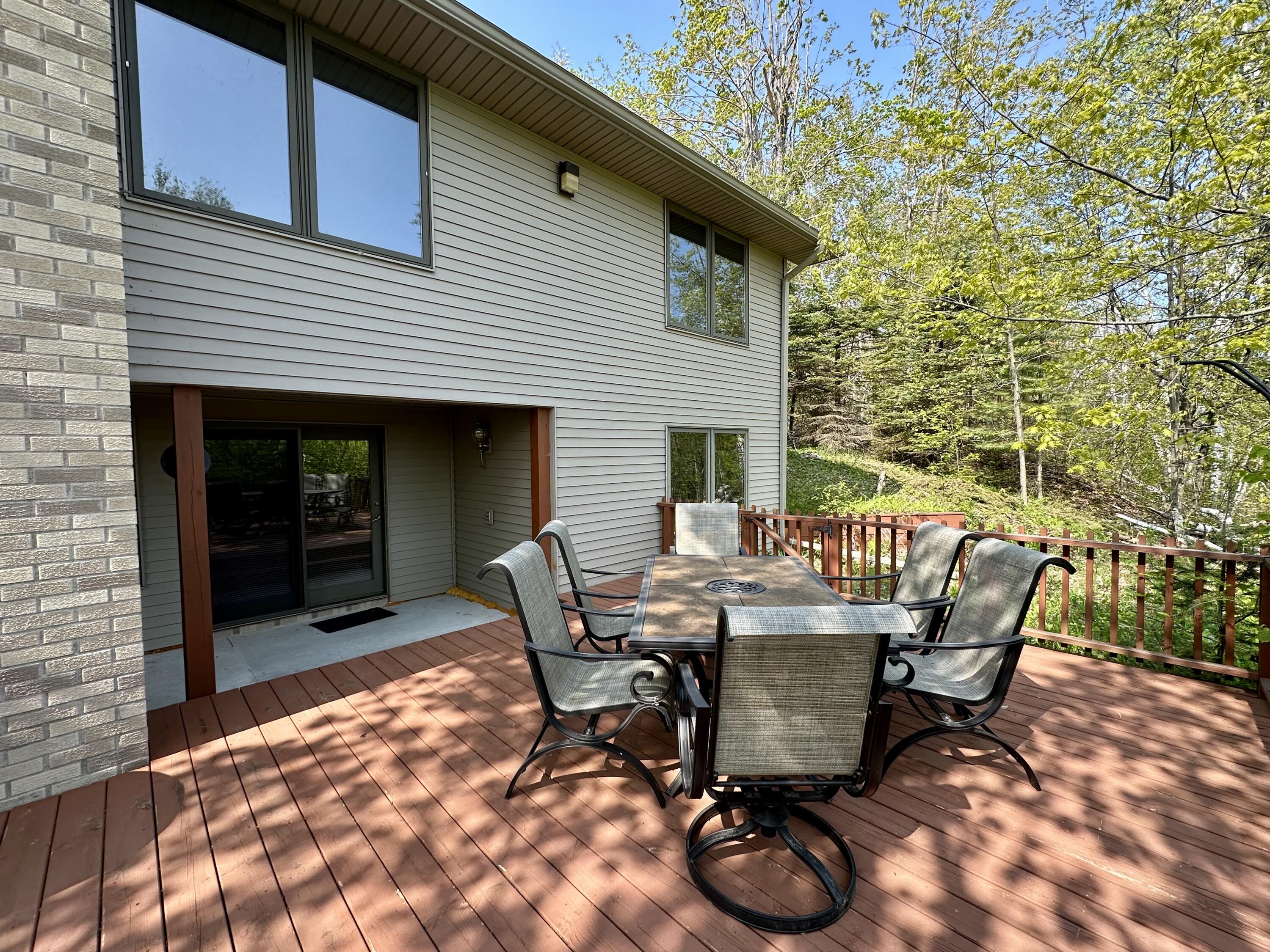 12039 Mackinaw Straits Drive