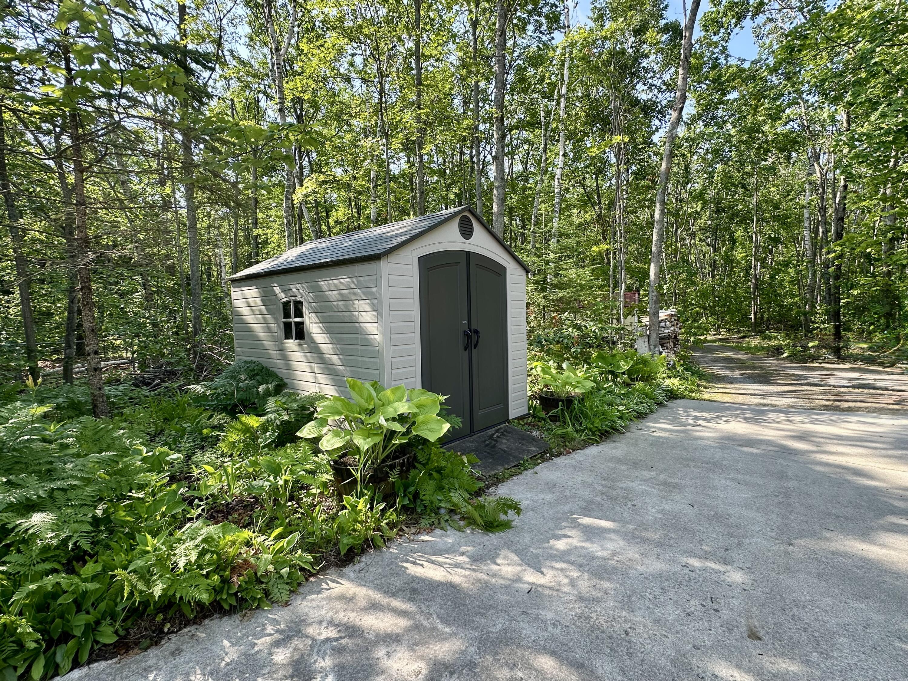 12039 Mackinaw Straits Drive