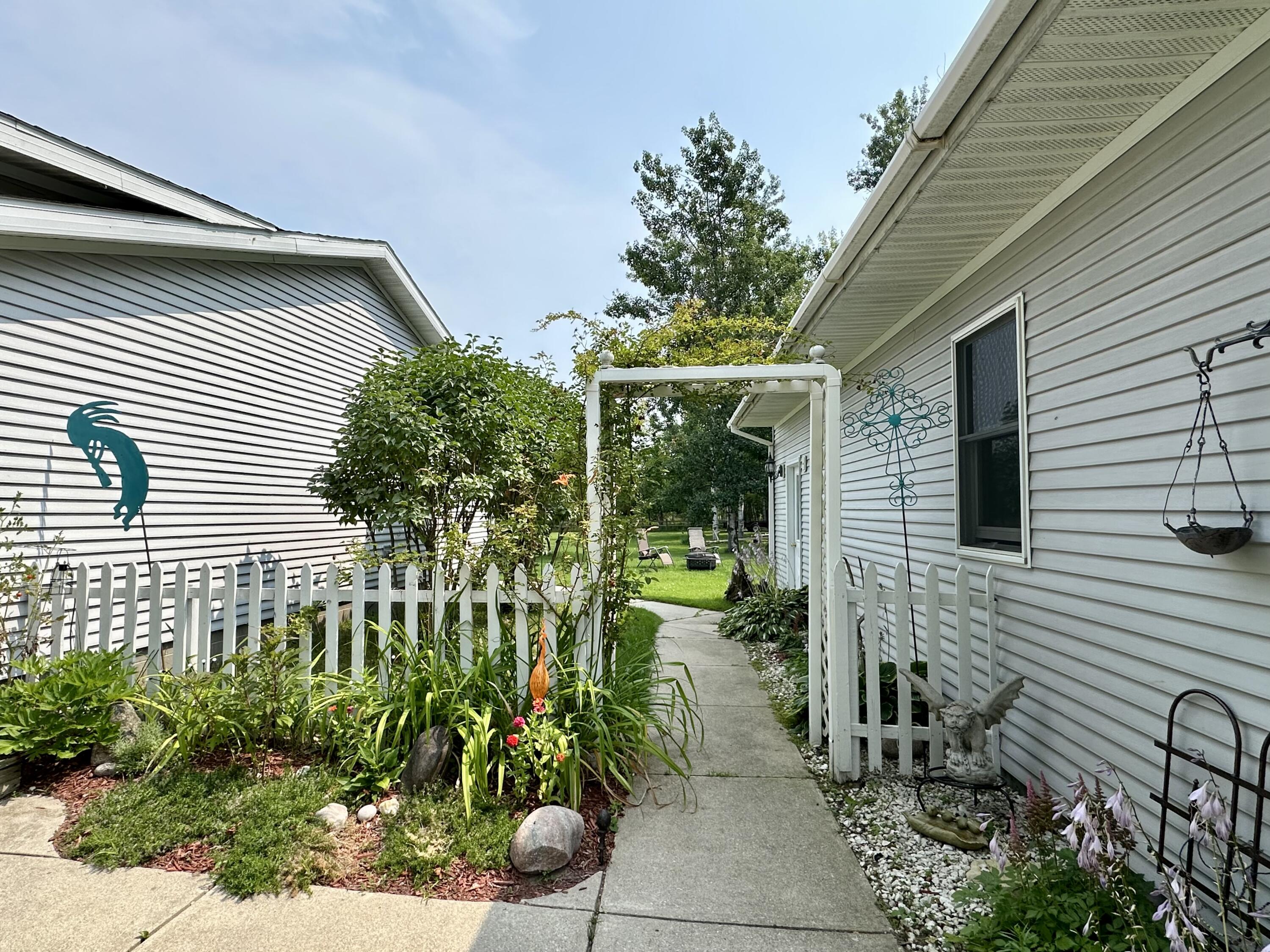 6510 Carey Road
