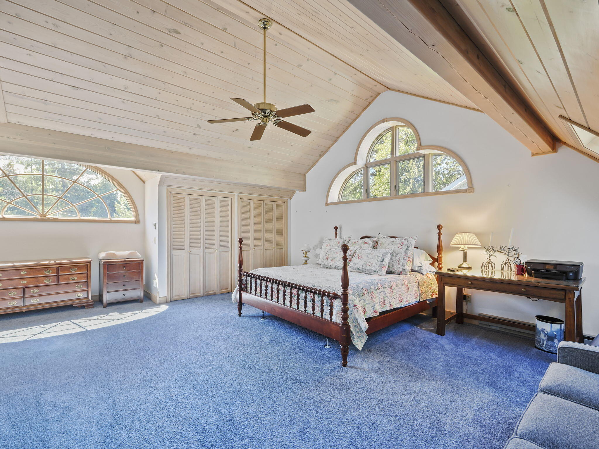 812 Lakeside Drive, & 811 Lakeside Drive