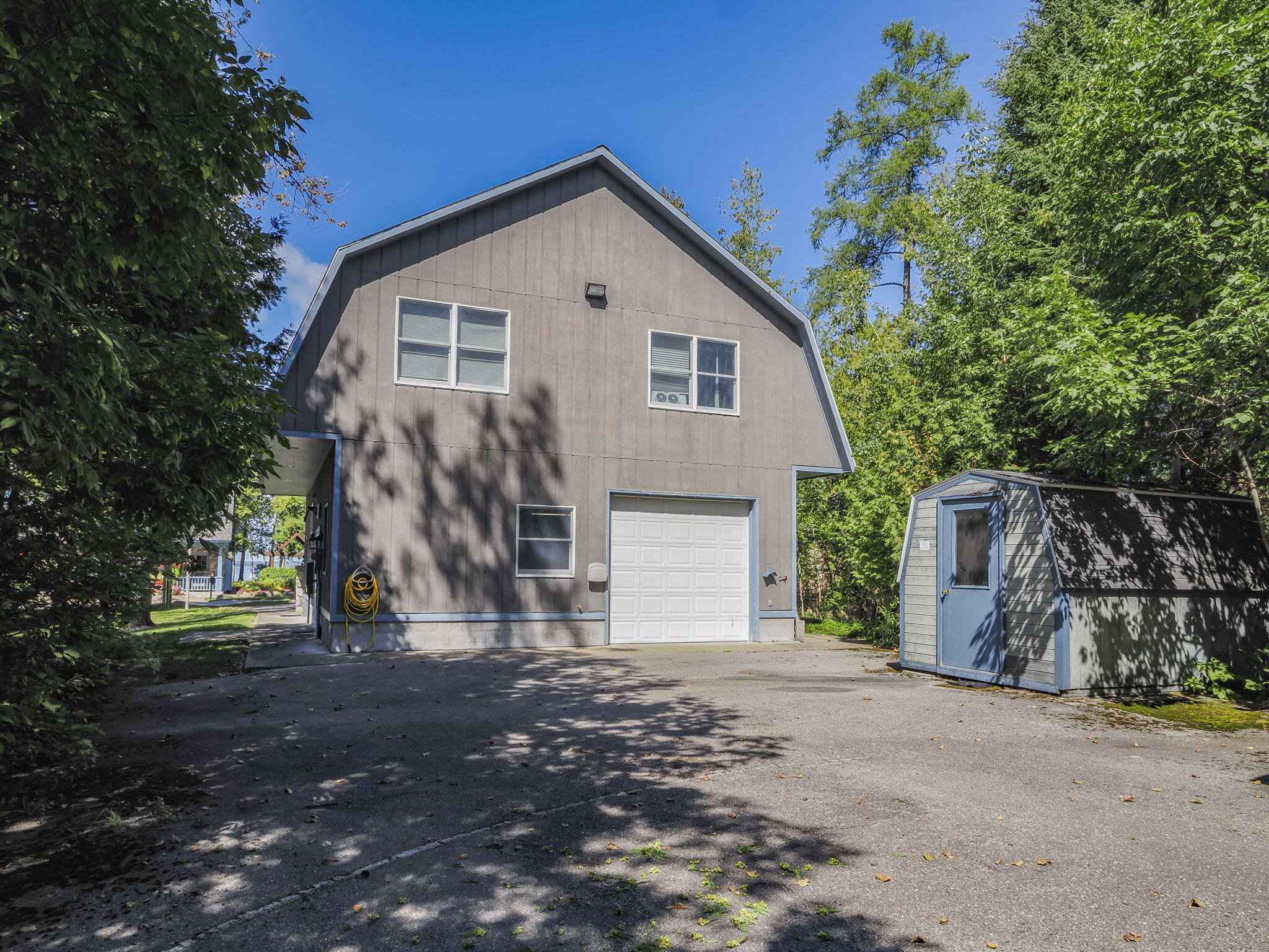 812 Lakeside Drive, & 811 Lakeside Drive