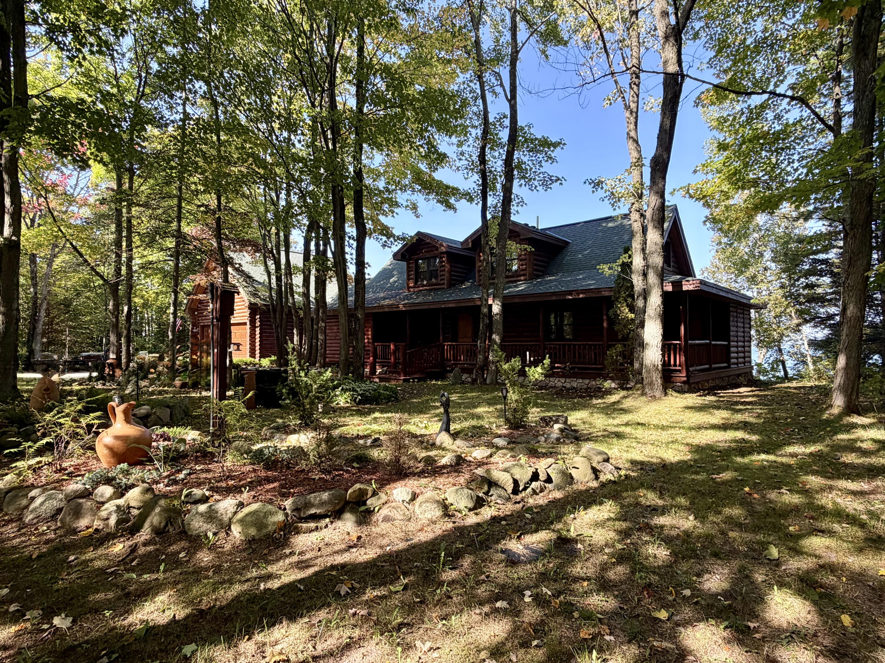 4460 W US-23 Highway