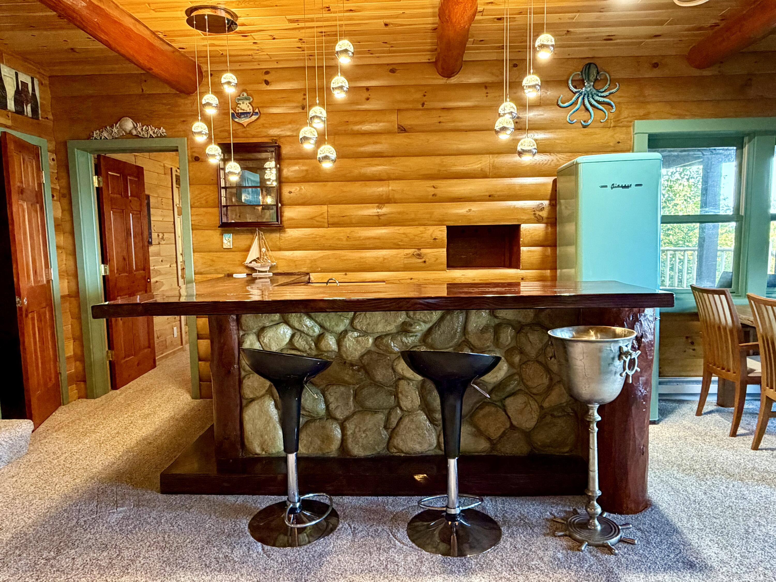 4460 W US-23 Highway