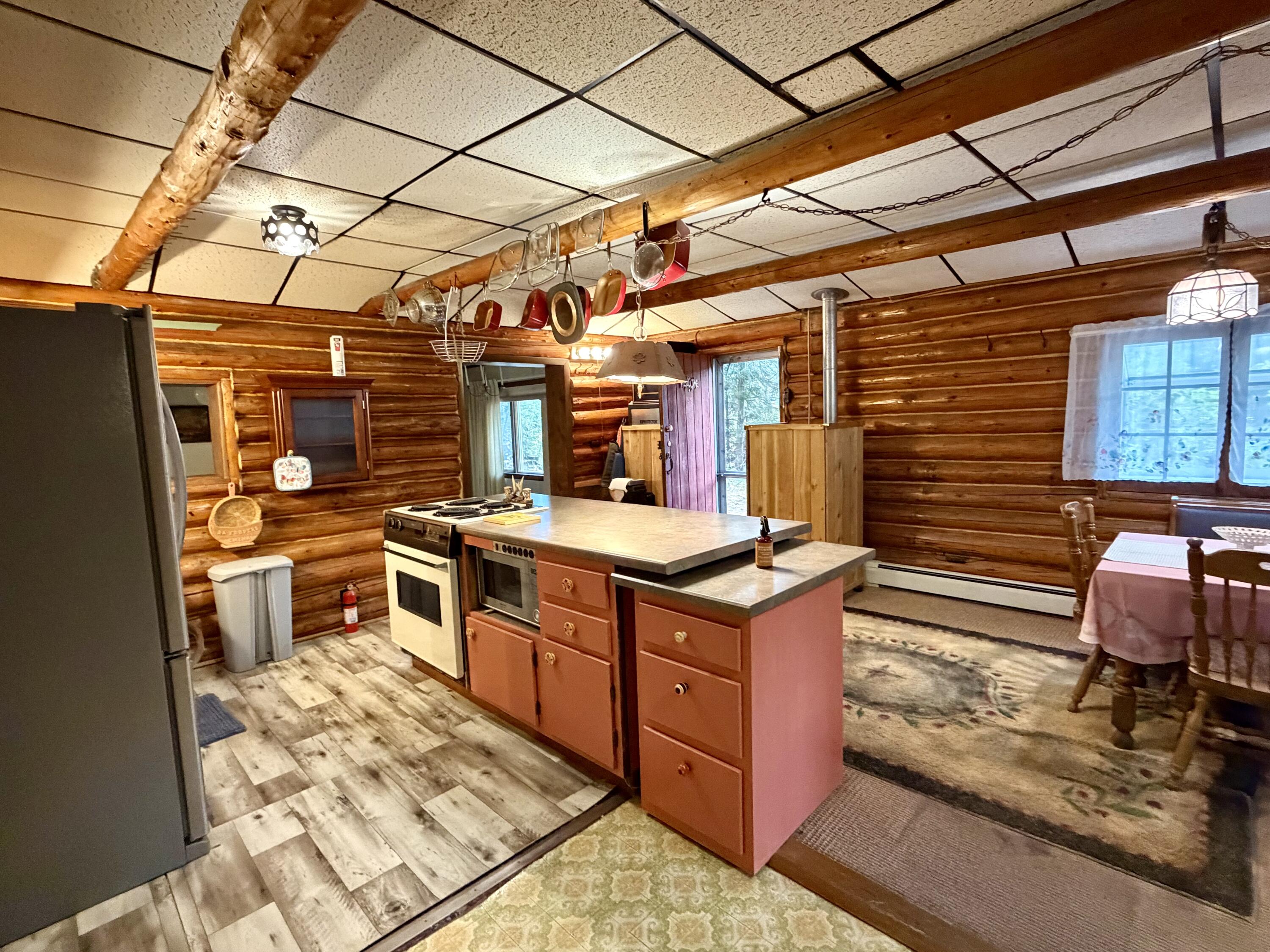 2350 W Silver Beach Road, Cheboygan