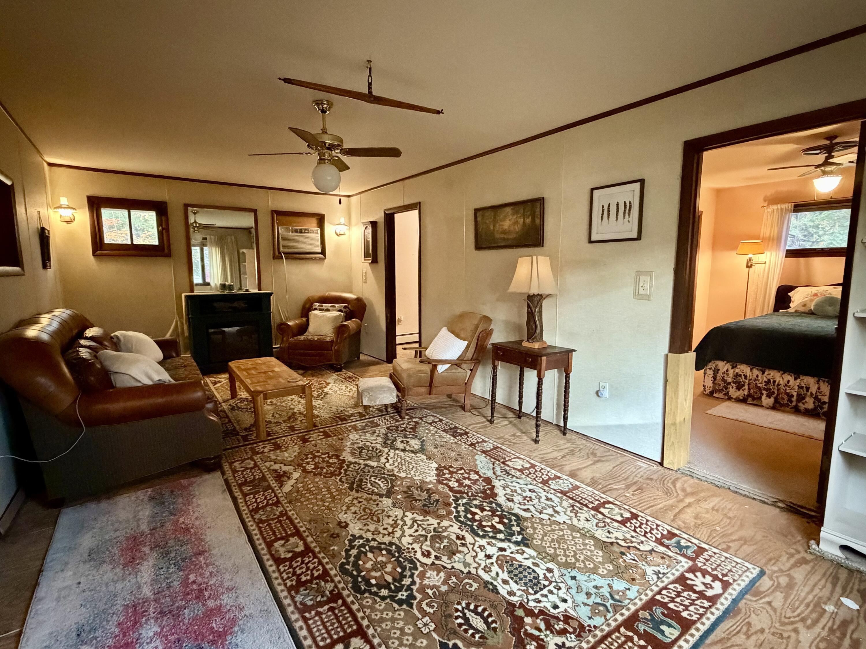 2350 W Silver Beach Road, Cheboygan