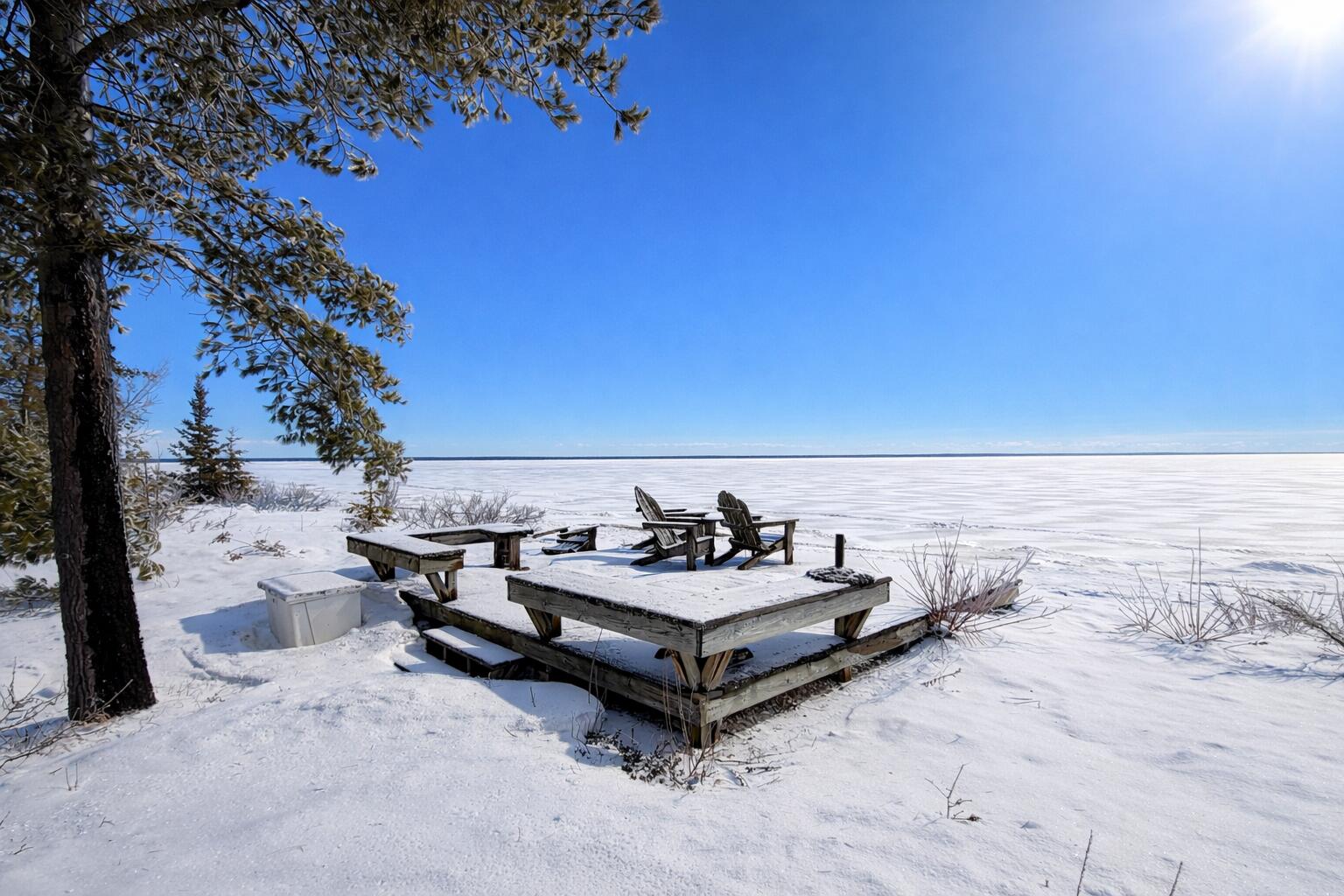 3332 Edgewater Drive