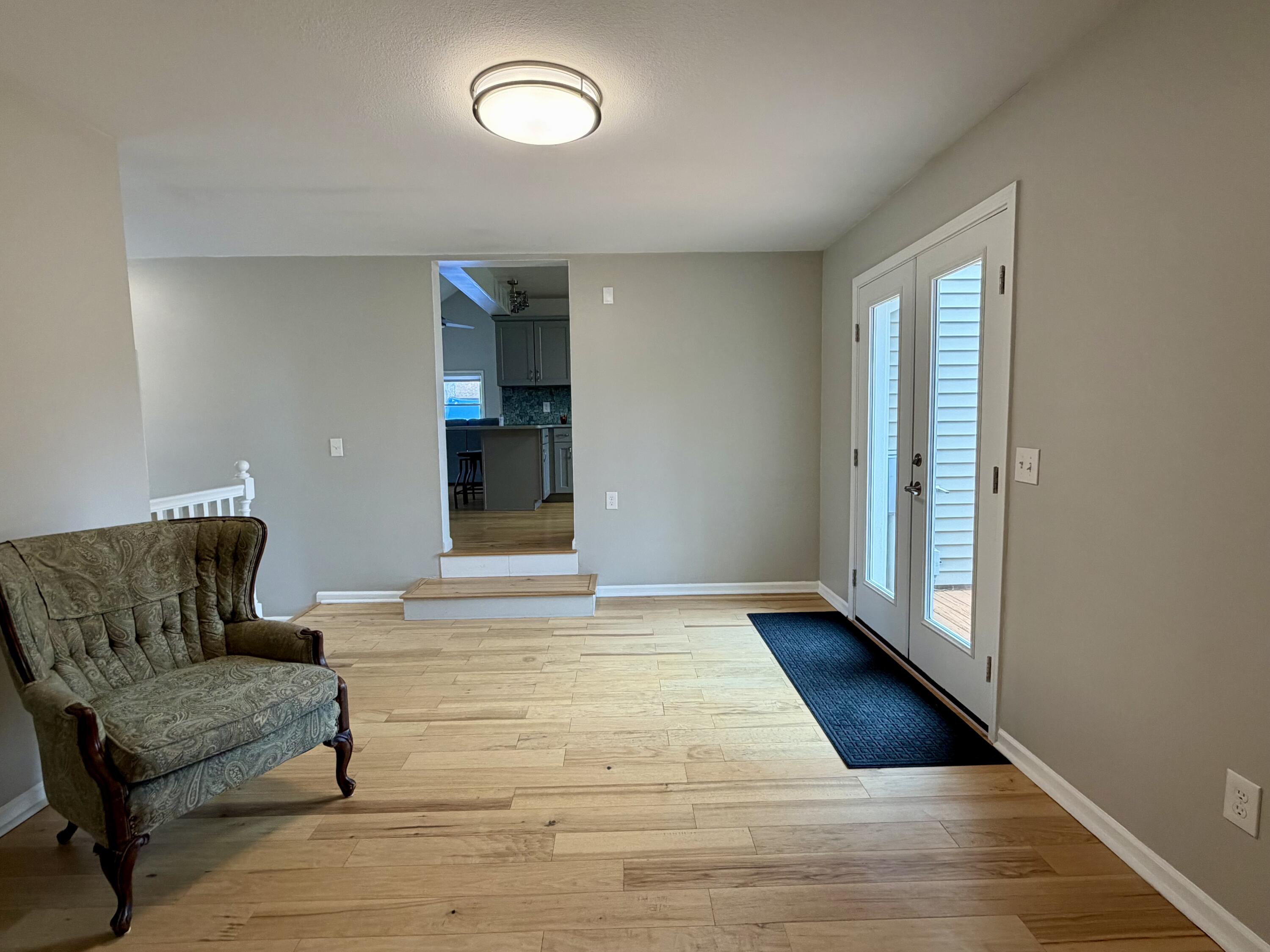 415 W Etherington Street