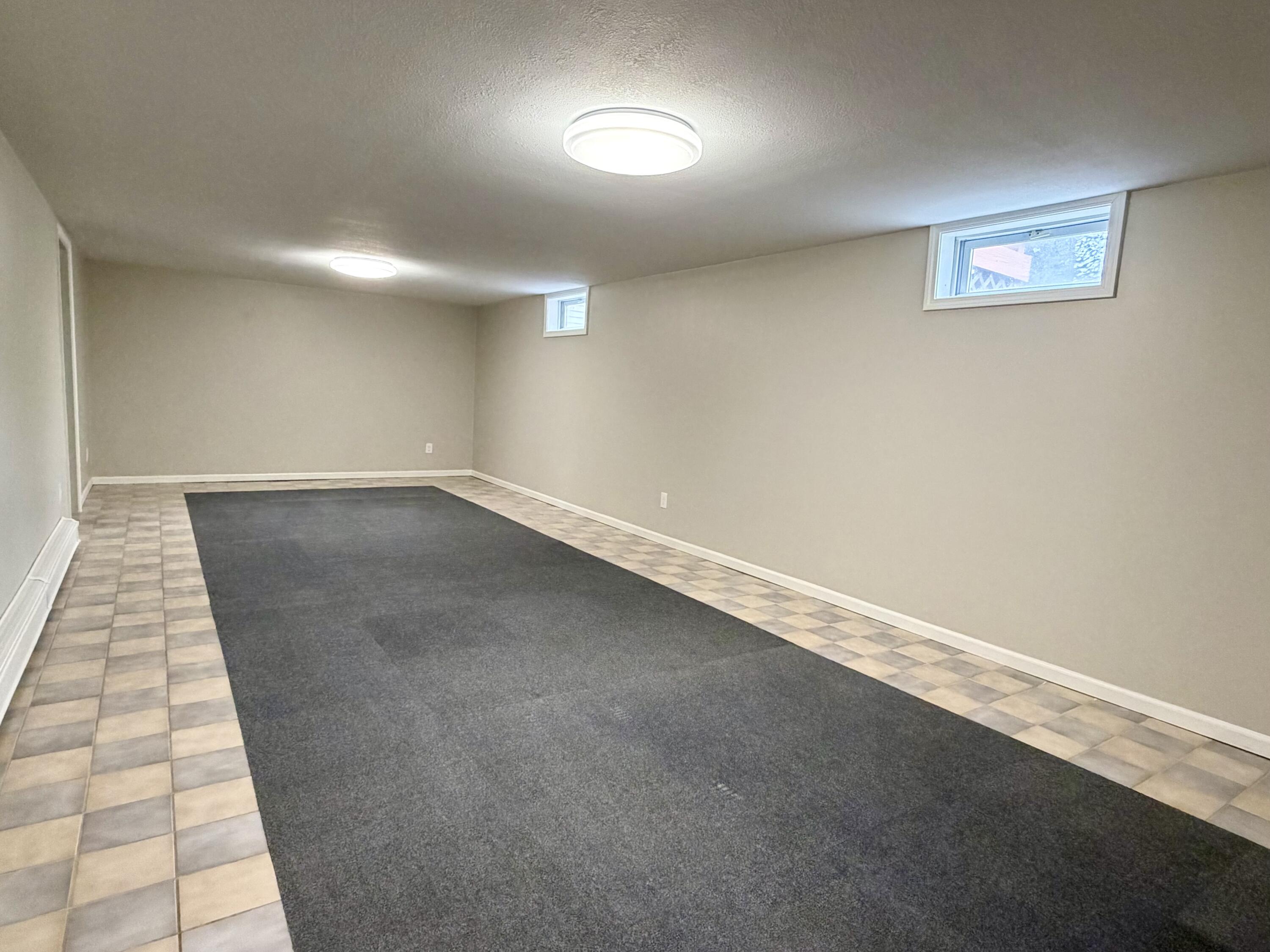 415 W Etherington Street