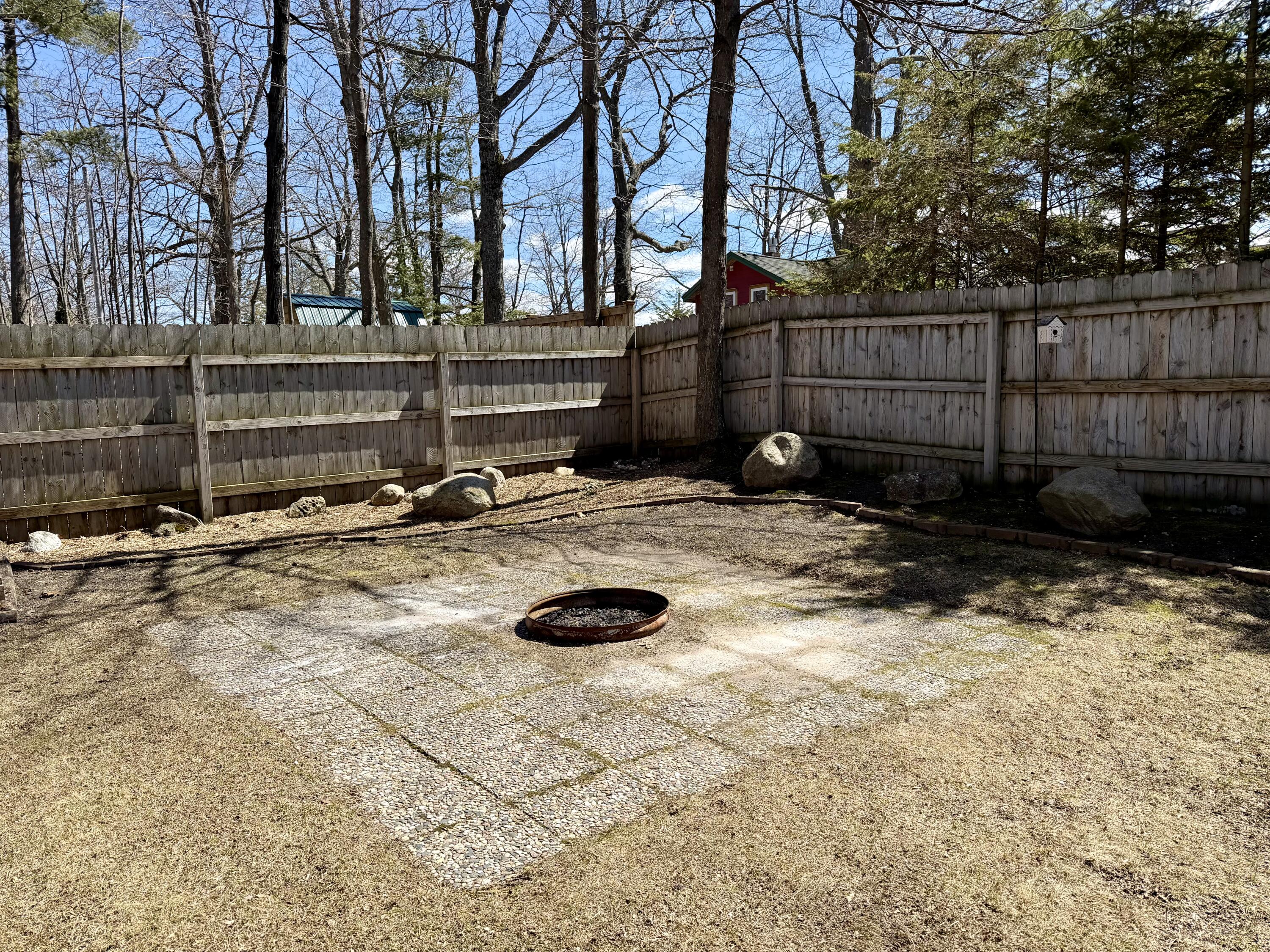 415 W Etherington Street