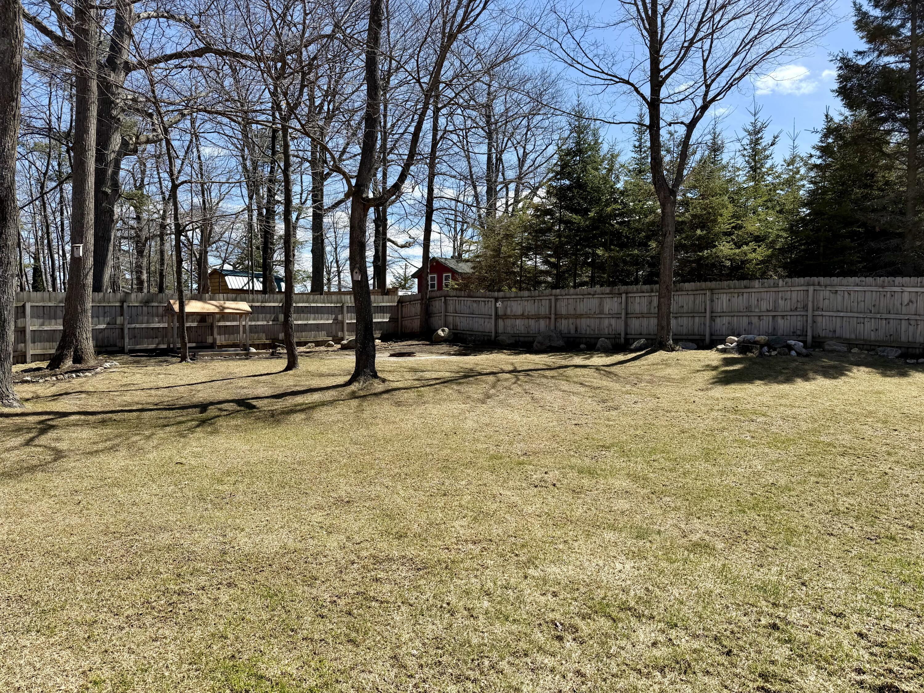 415 W Etherington Street