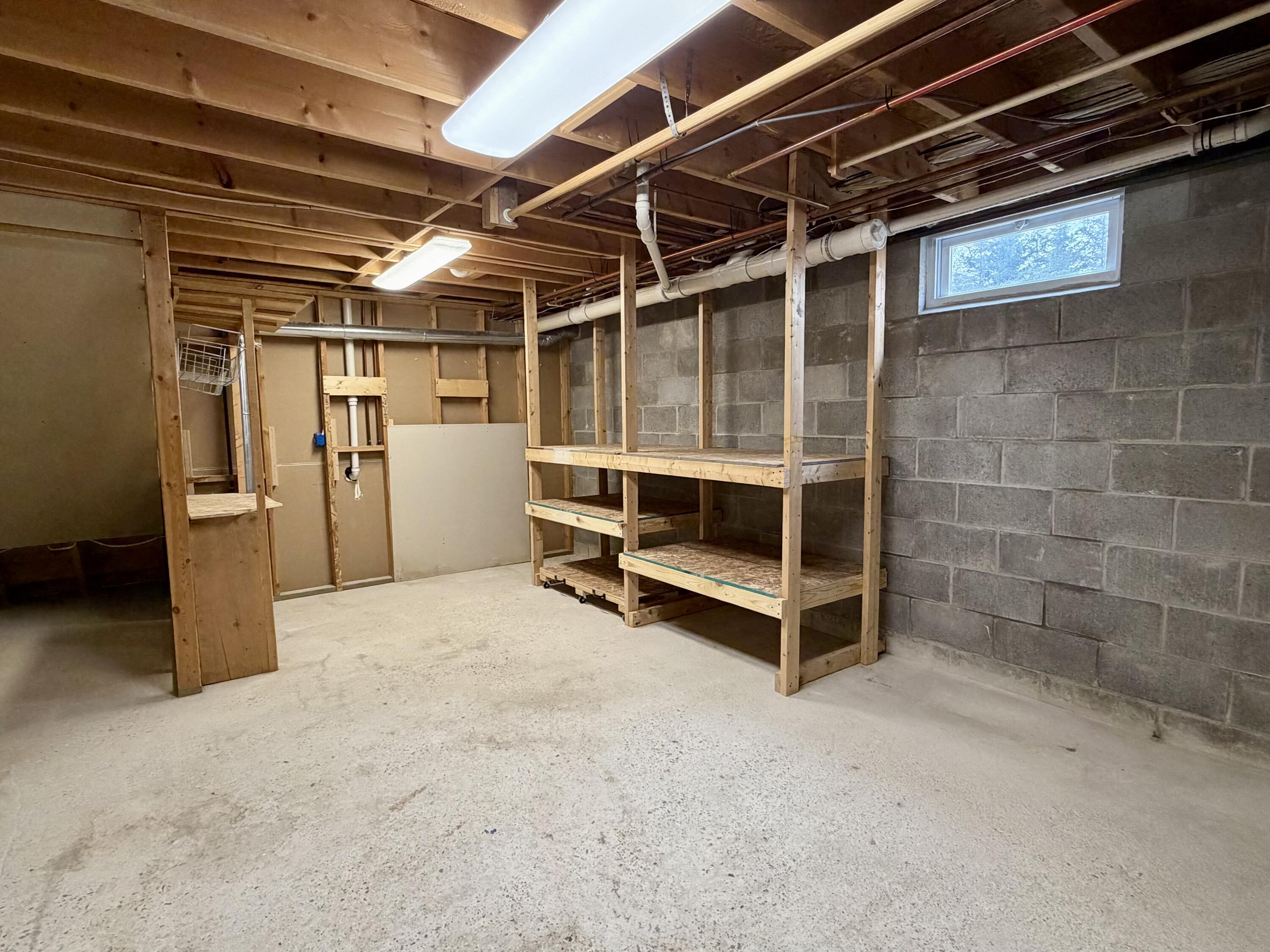 415 W Etherington Street